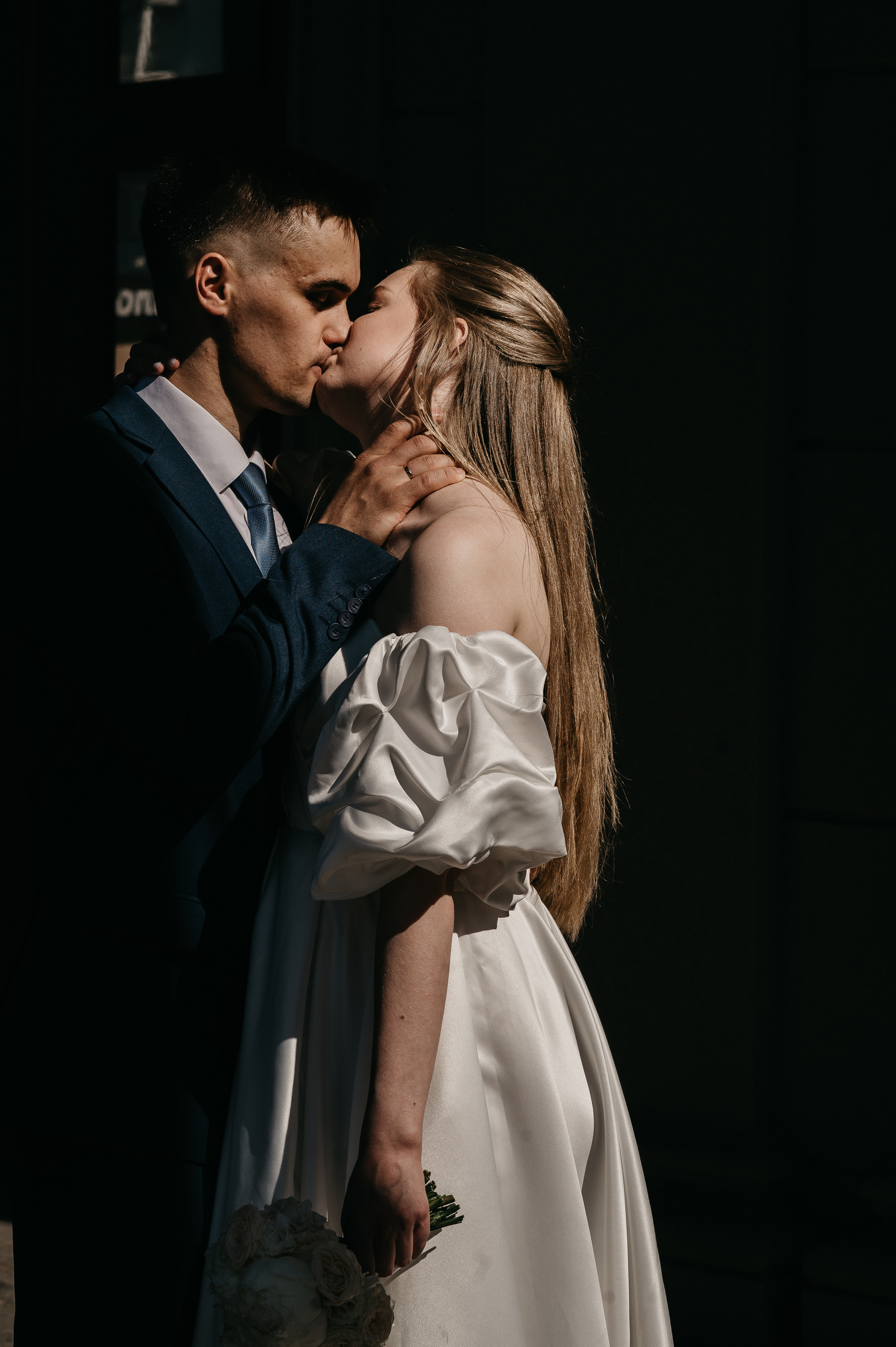 Black and white. Wedding and commercial photographer