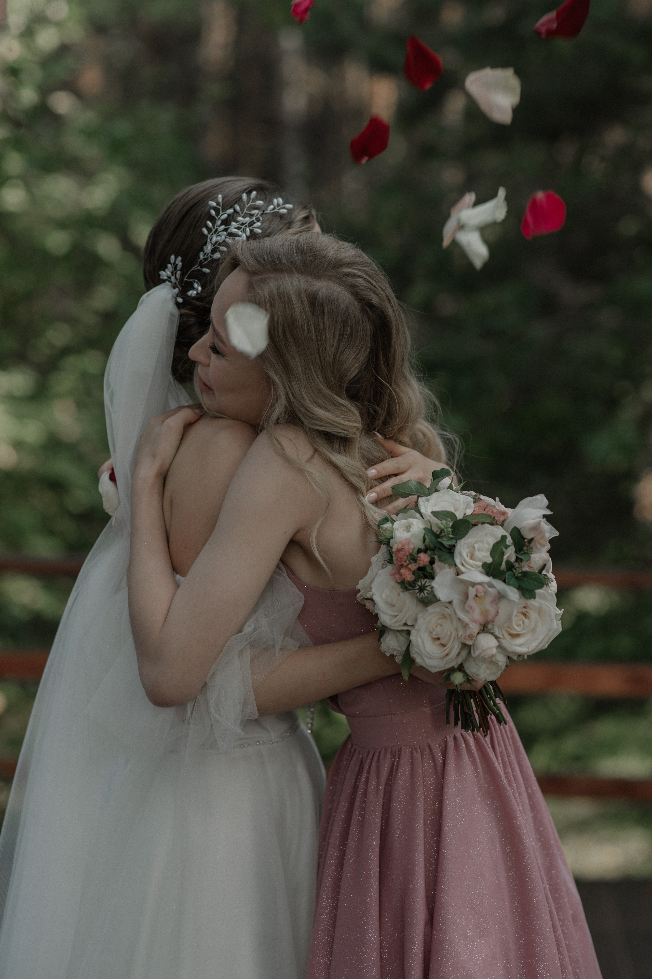 It’s like a sheet. Wedding and commercial photographer