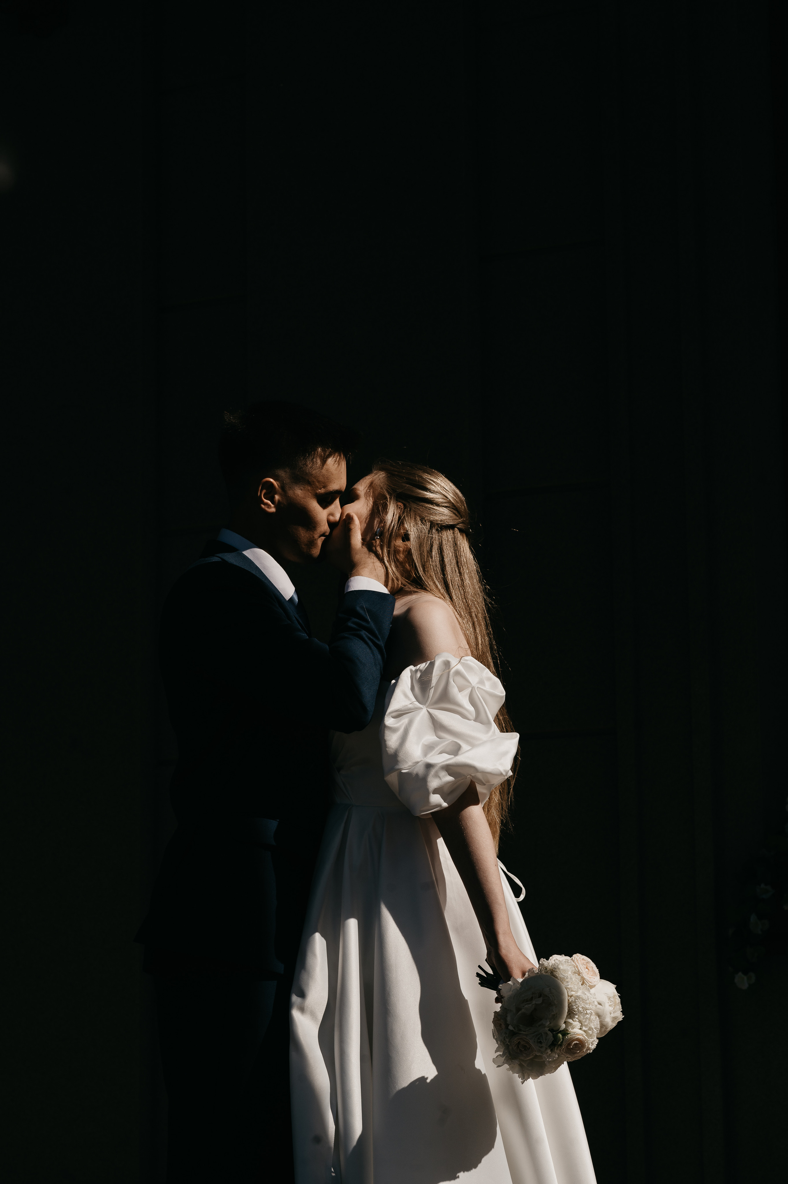 Black and white. Wedding and commercial photographer