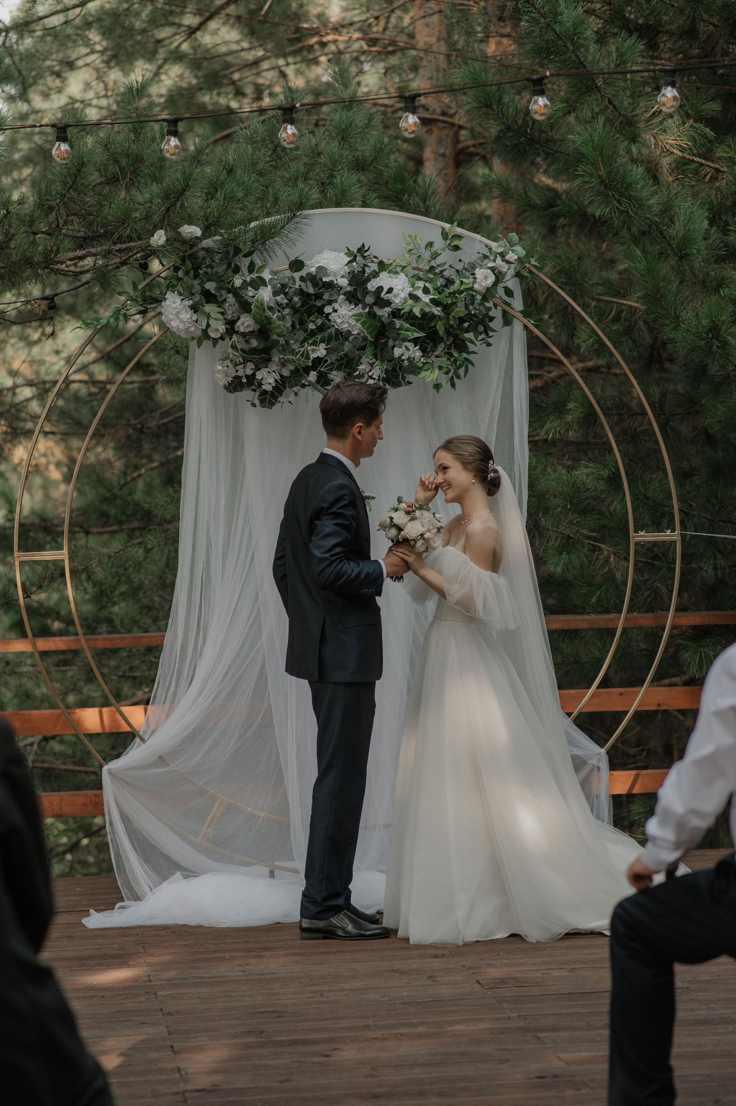 It’s like a sheet. Wedding and commercial photographer