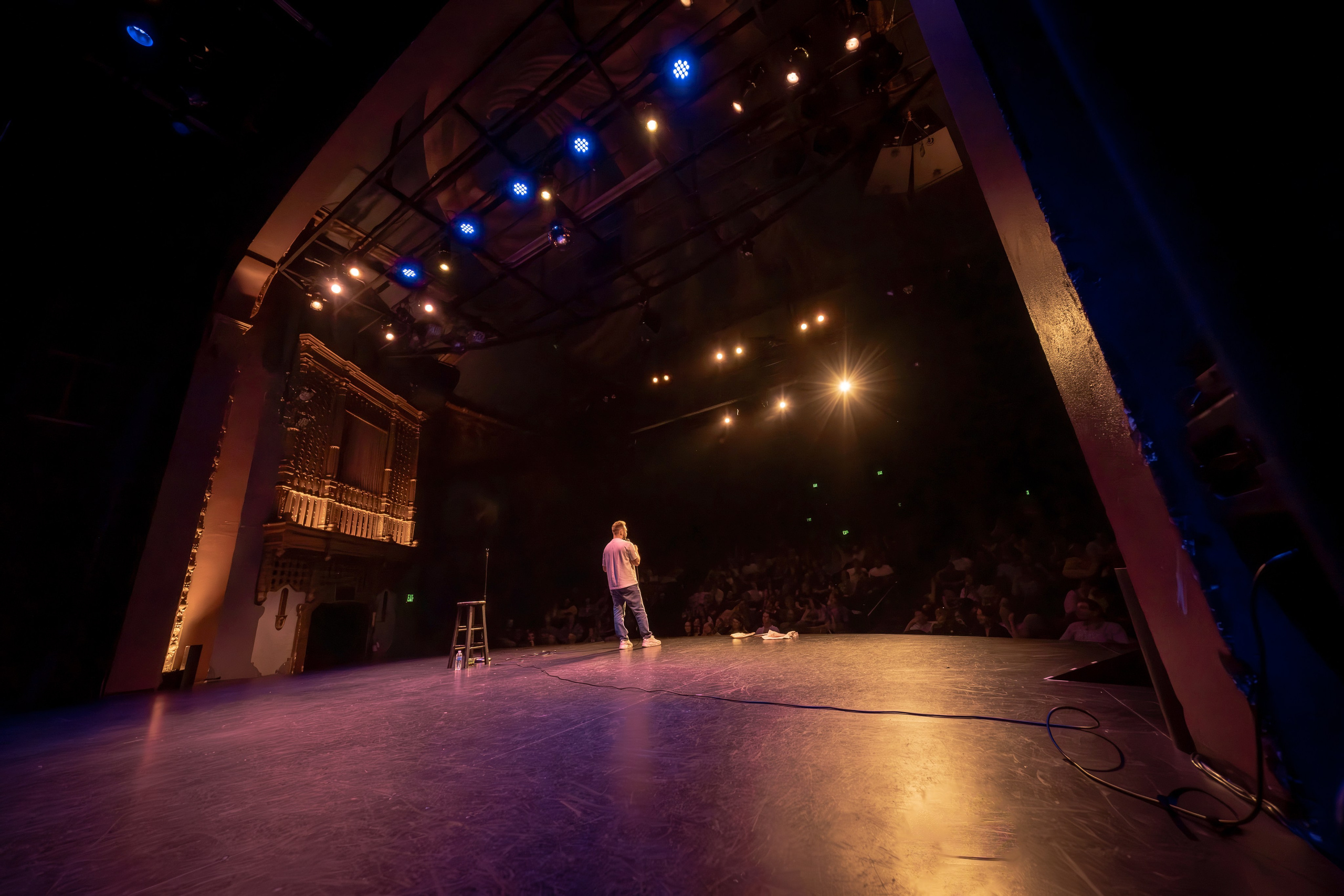 ANTON TYMOSHENKO. Reportage concert portrait photography in the San Francisco Bay Area