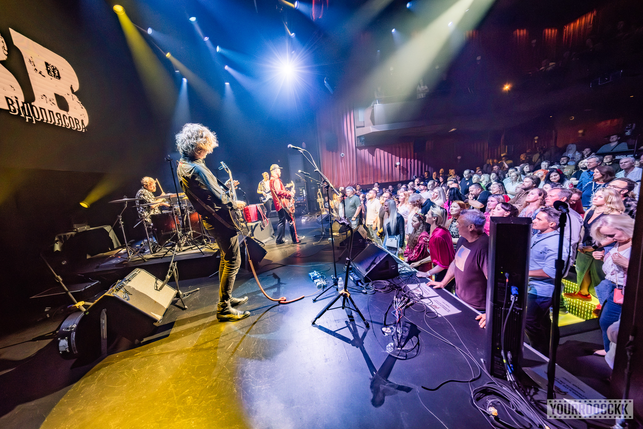 BB / VOPLI VIDOPLIASSOVA. Reportage concert portrait photography in the San Francisco Bay Area