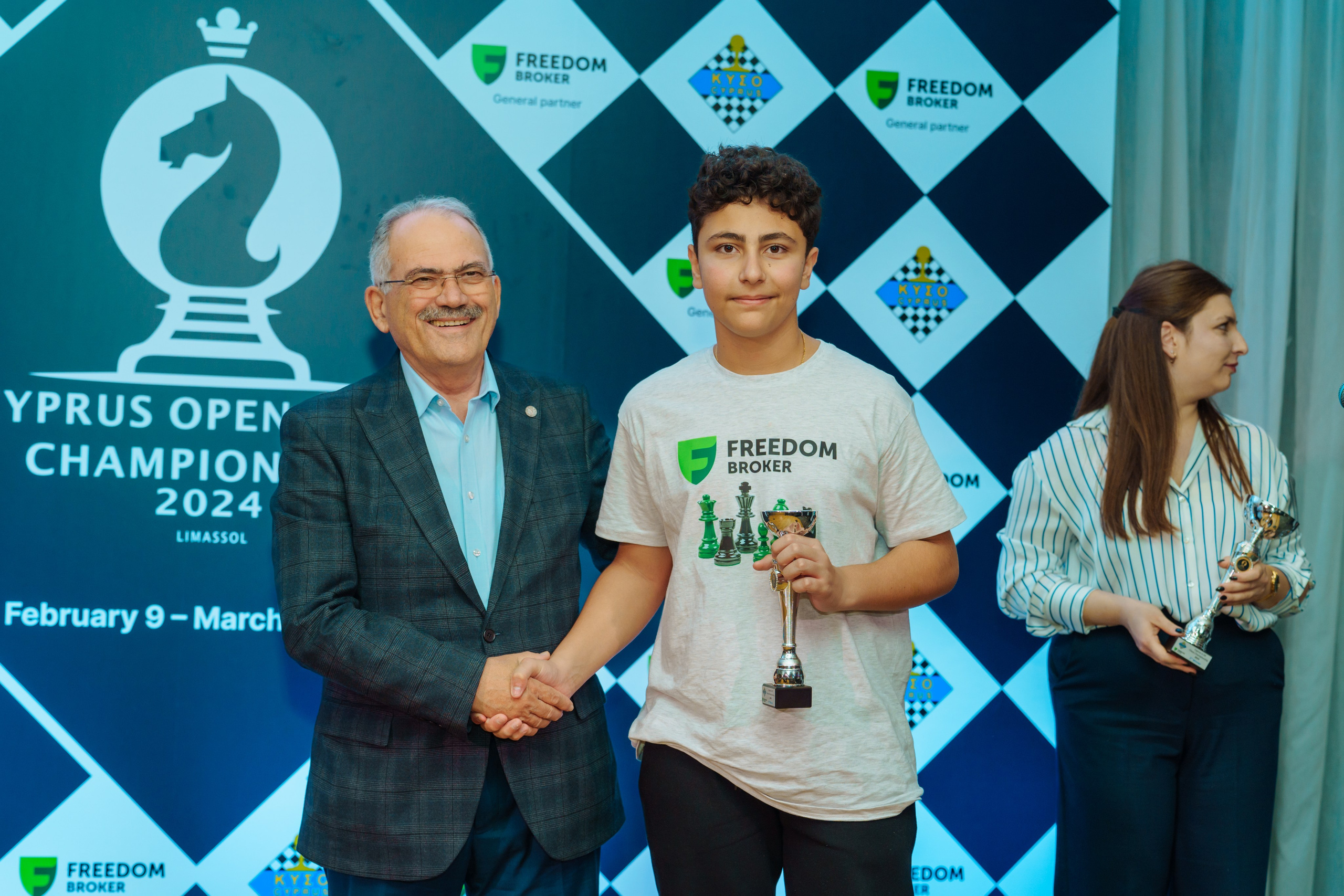 Chess. Photographer in Cyprus