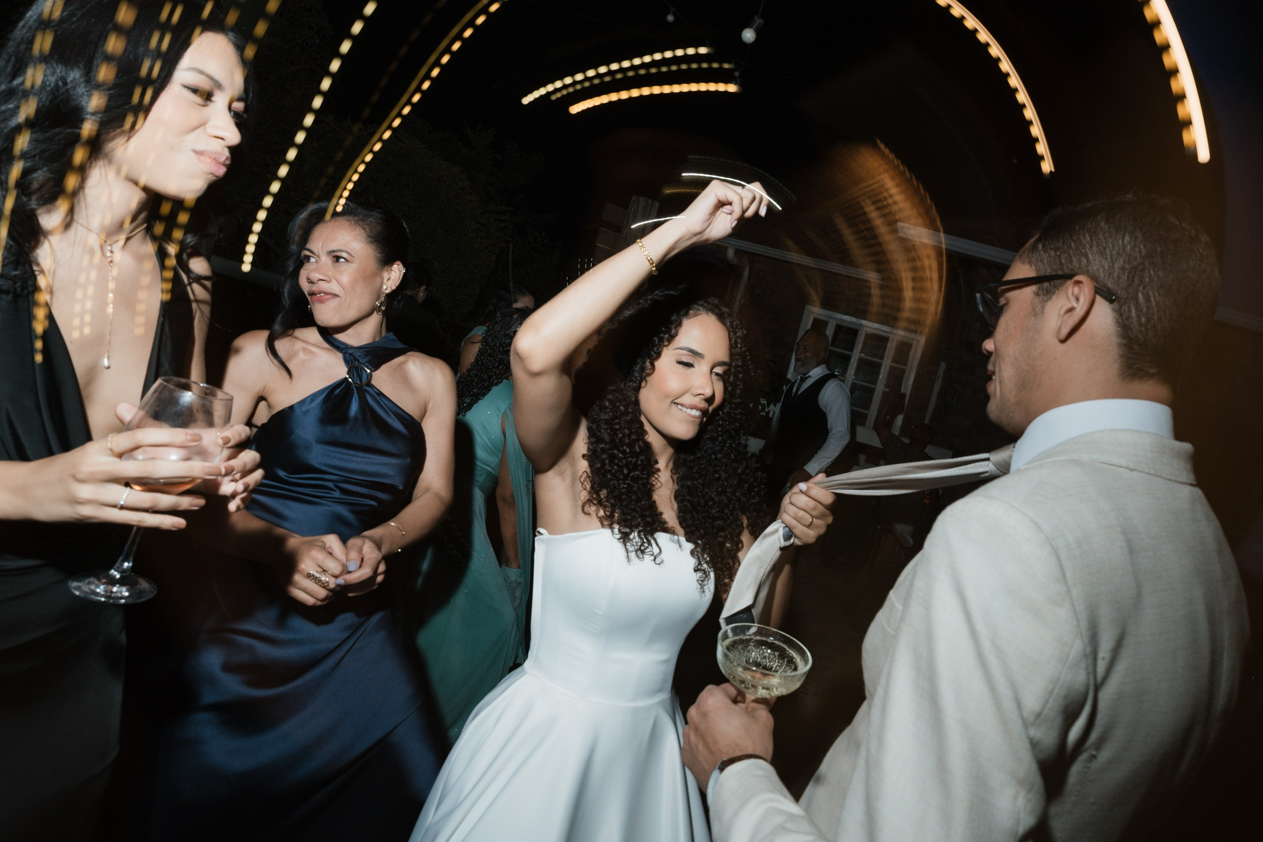 Elizabeth e João. Edu e Josi Fotografia de Casamento em Belo Horizonte | Fotos Naturais