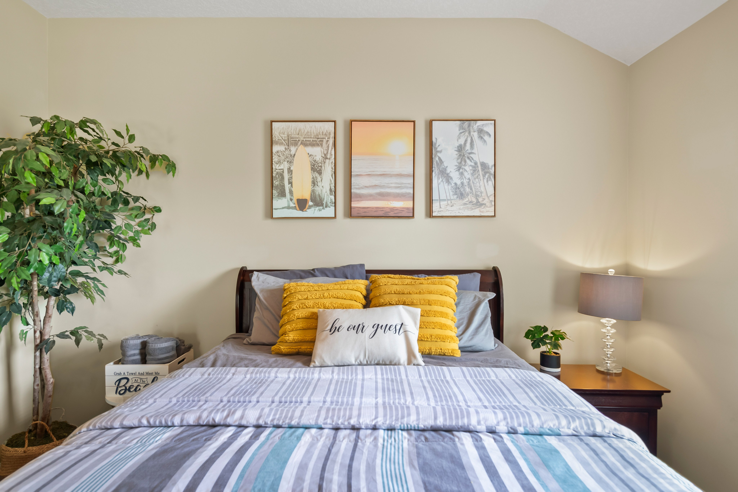 3D Tour & Floor Plan // Jaxrealtyvisual.com