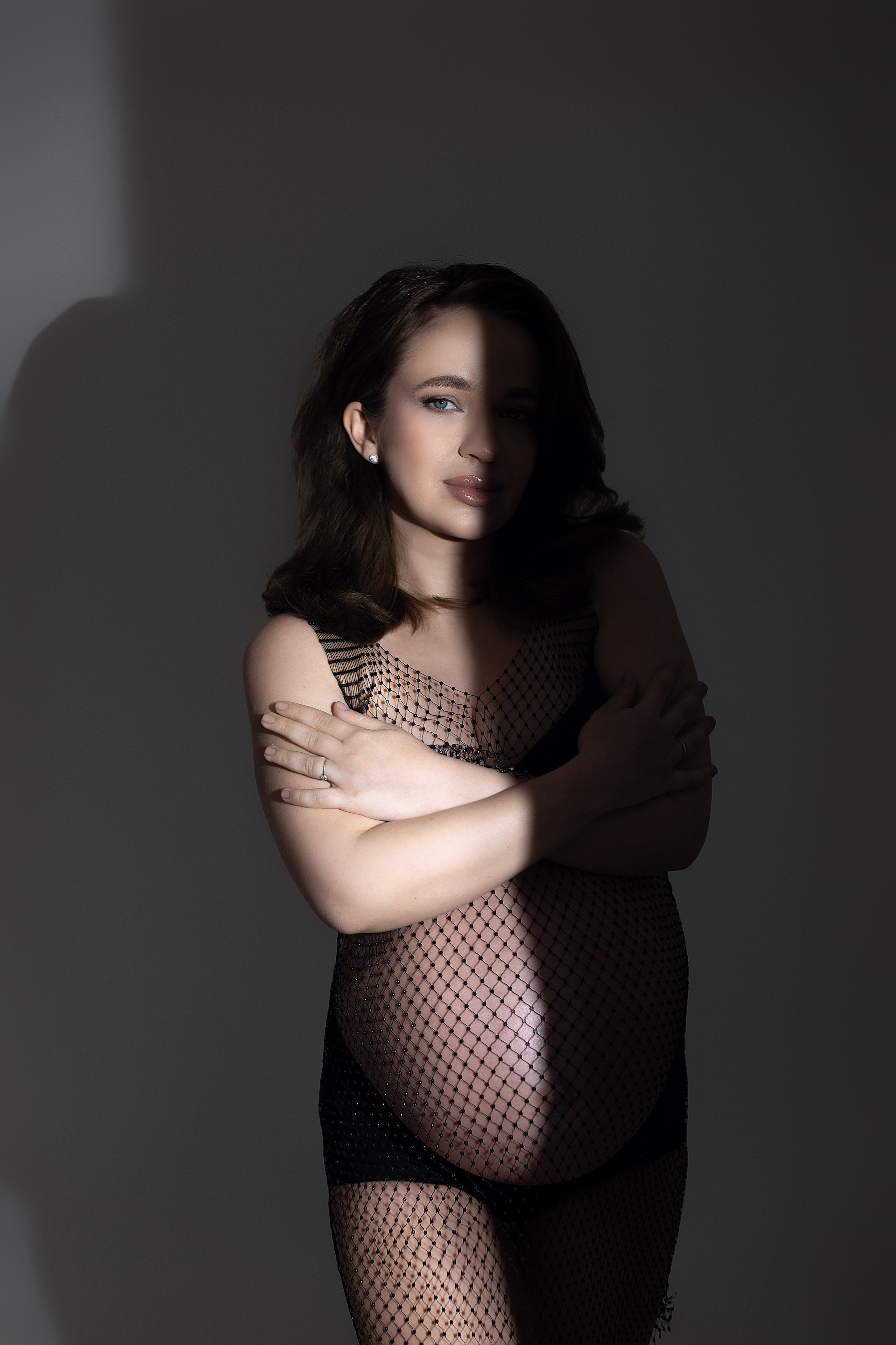 Babybauchshooting im Studio. Fotografin Heidenheim / Newborn, Babybauch & Familie - Nadine Schmalz