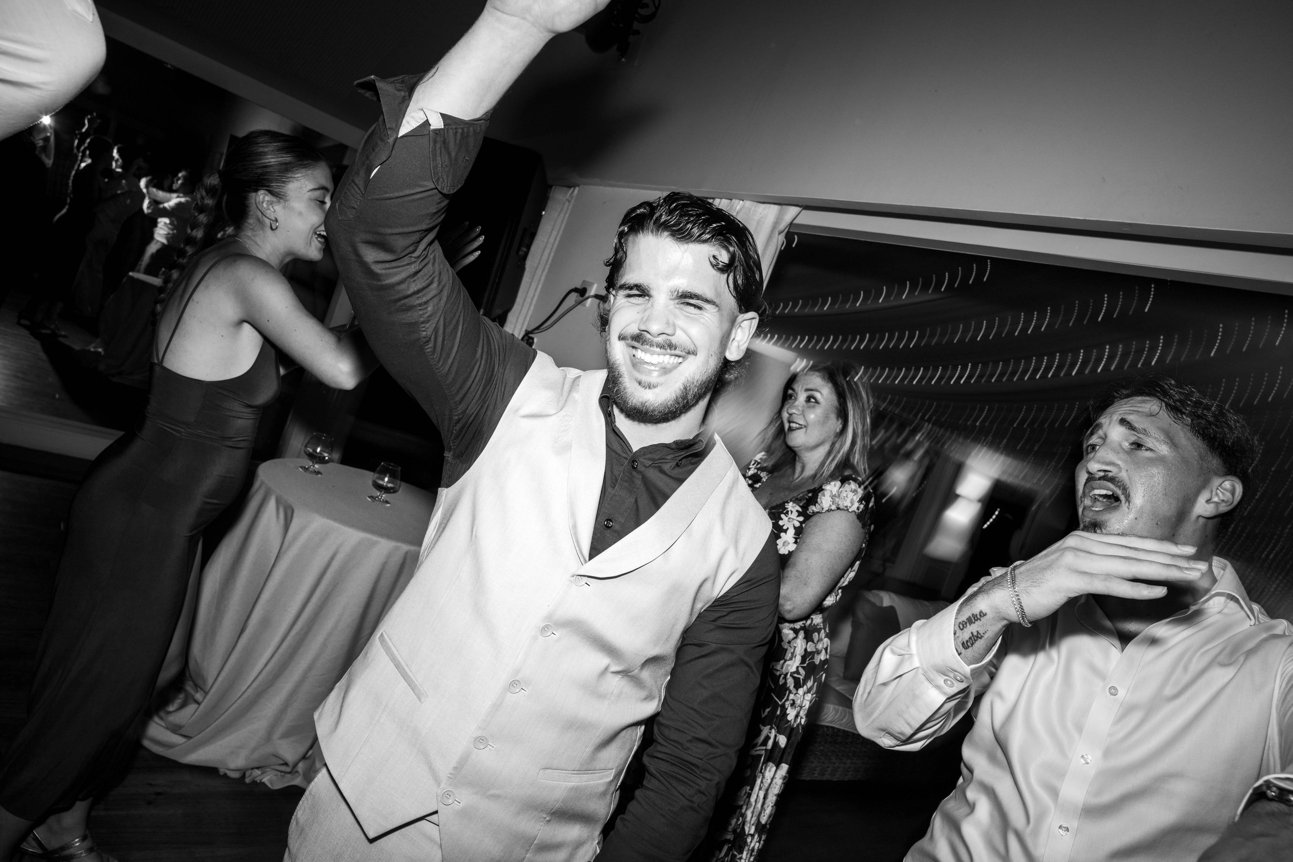 Porto Wedding Photographer | Fica. Portugal Wedding Photographer | Fica