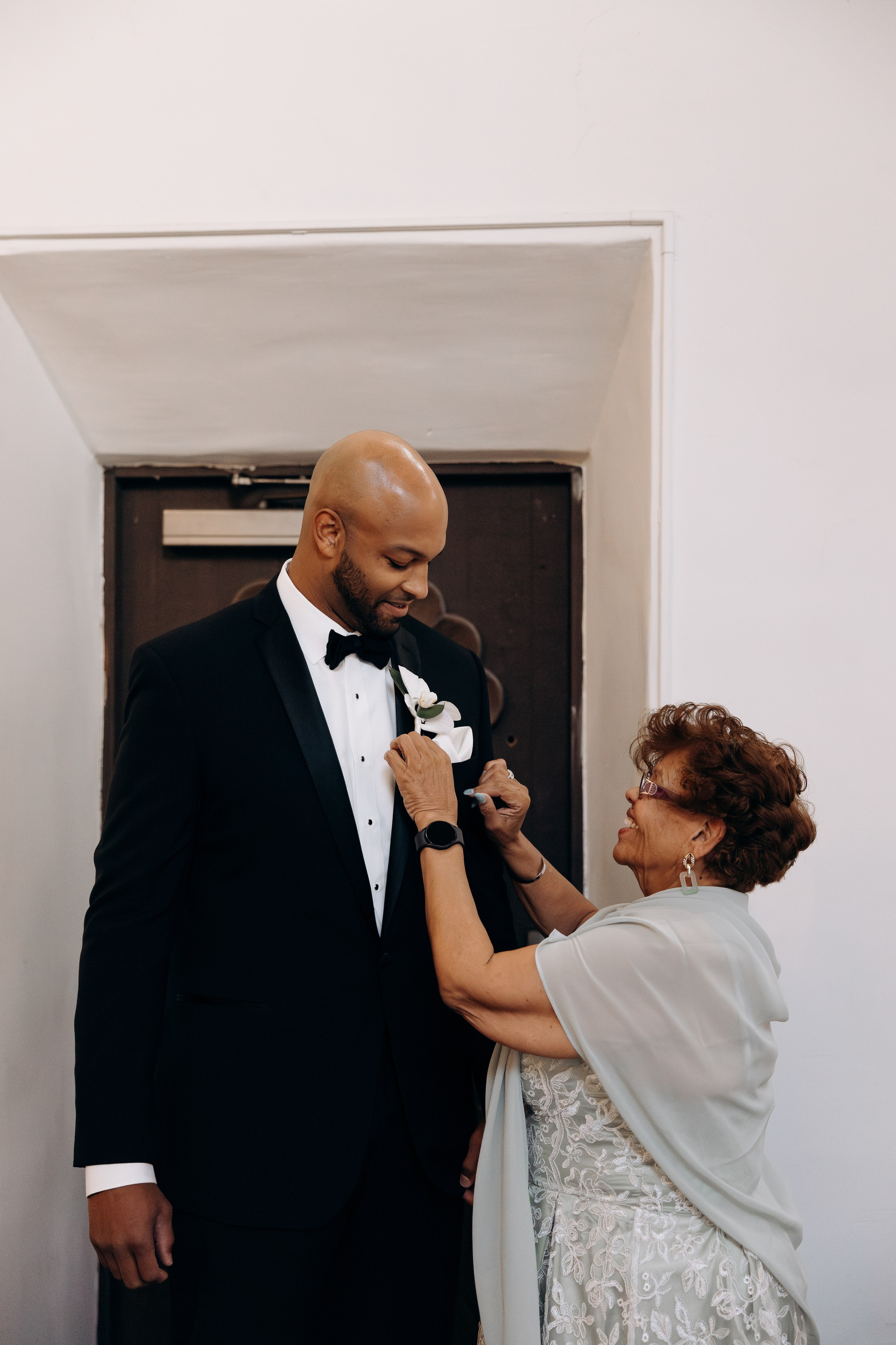 Drew and Haley. Wedding and family photographer San Diego