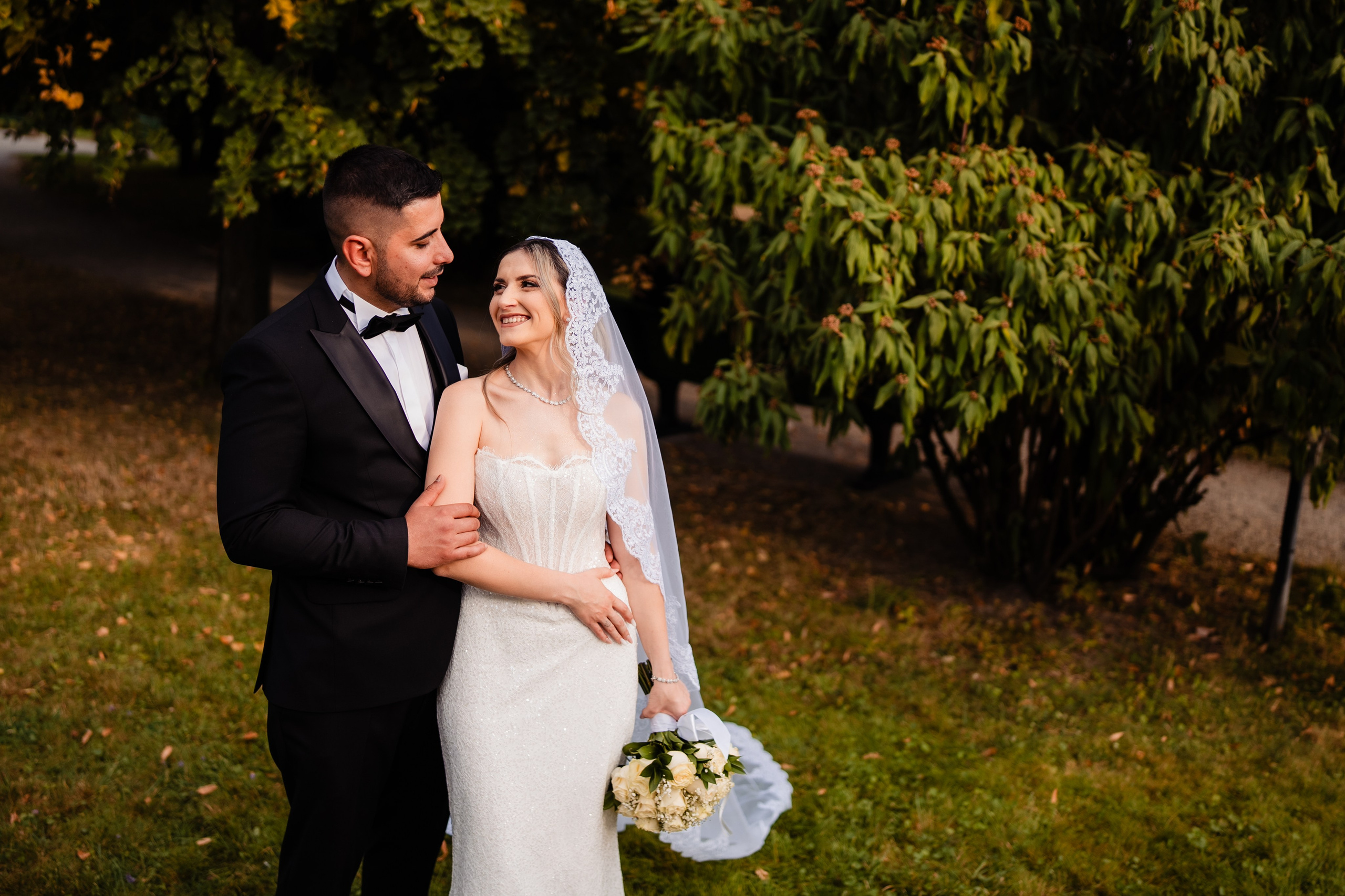 Maria & Lucian. Fotograf Nunta in Targu Jiu - Gabriel Vulpescu