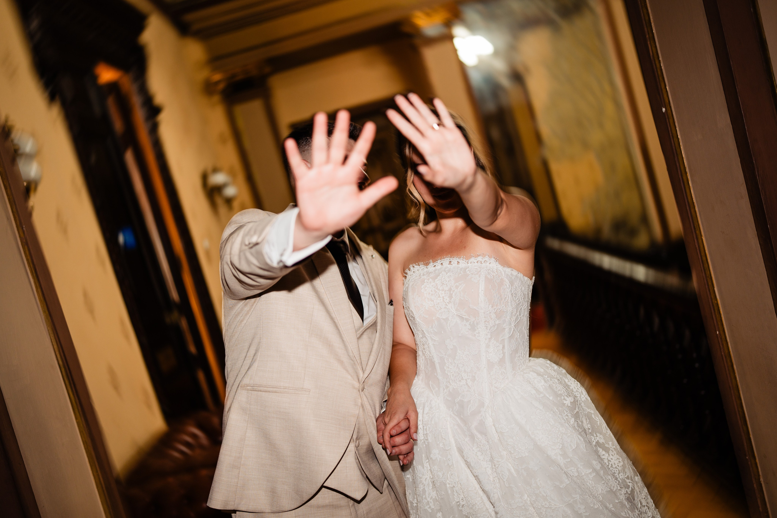 Beatrice & Robert. Fotograf Nunta in Targu Jiu - Gabriel Vulpescu