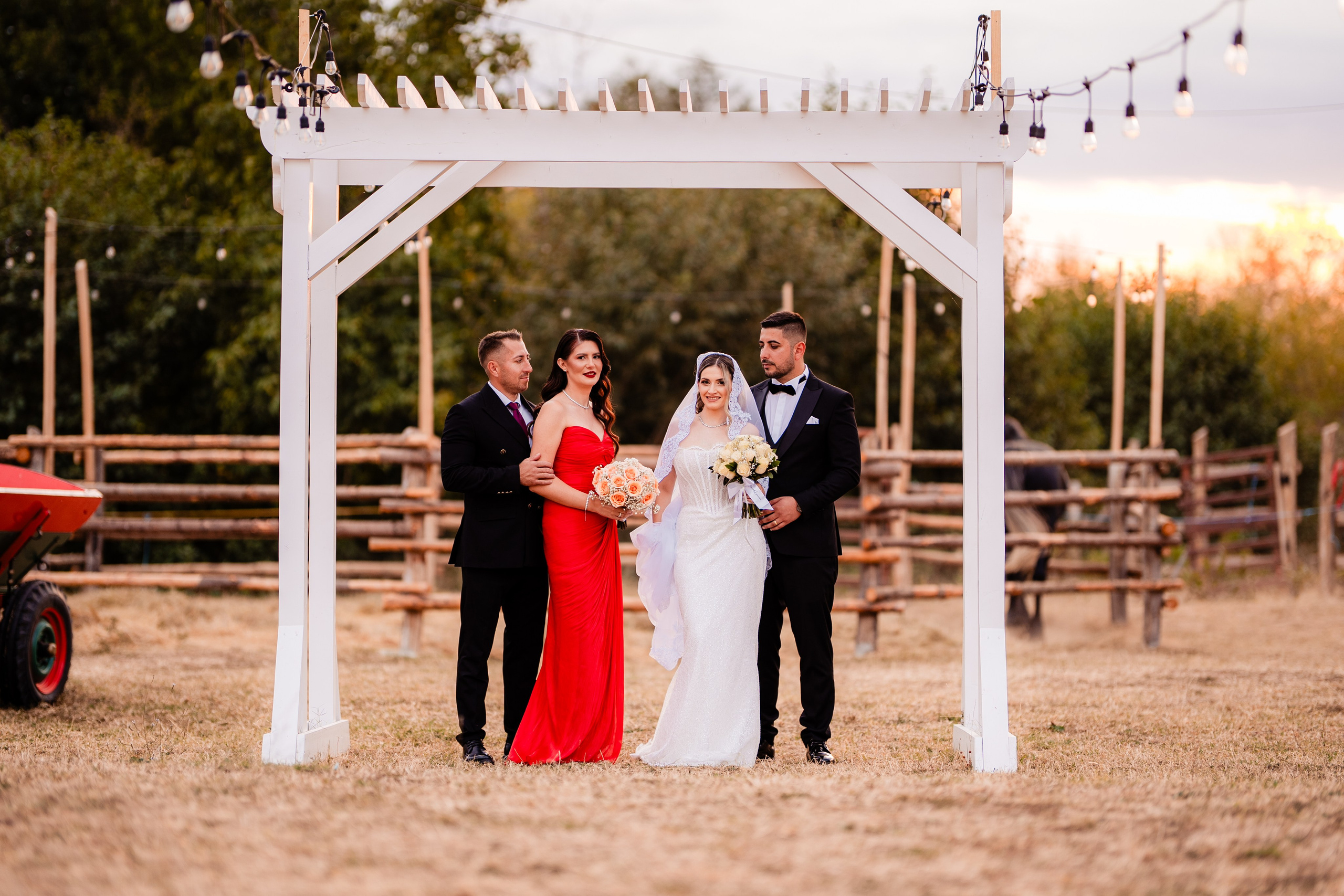 Maria & Lucian. Fotograf Nunta in Targu Jiu - Gabriel Vulpescu
