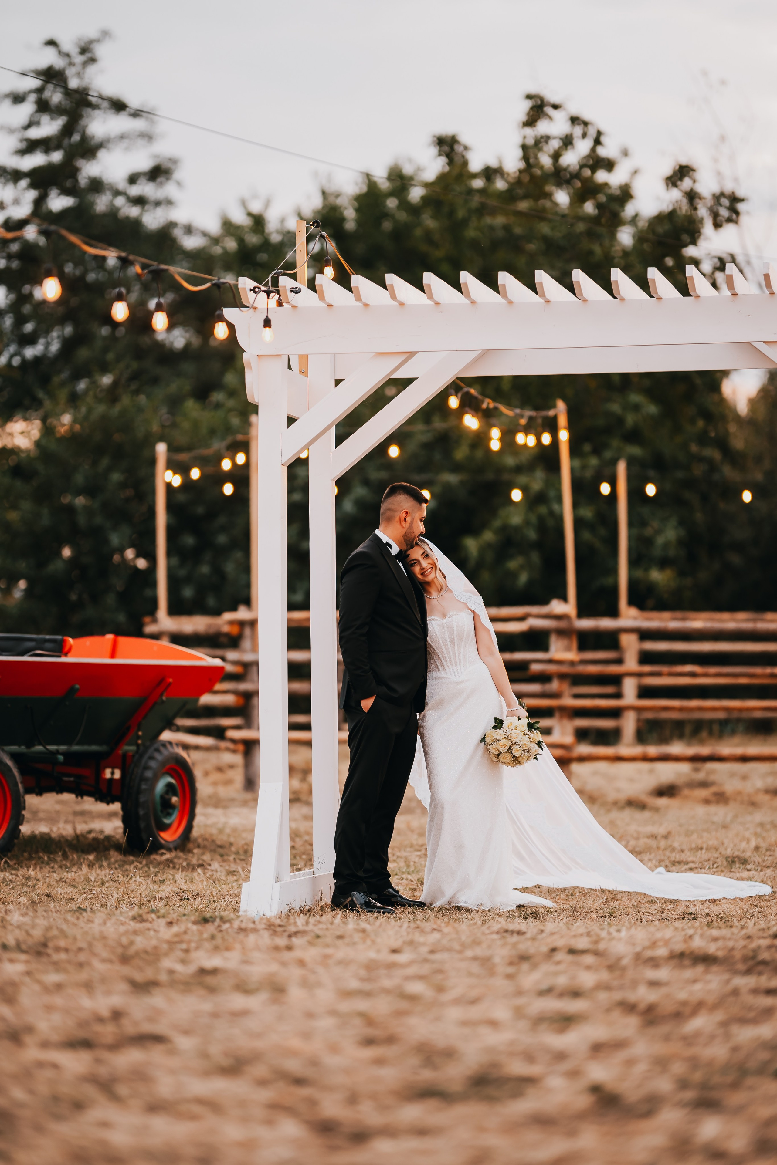 Maria & Lucian. Fotograf Nunta in Targu Jiu - Gabriel Vulpescu