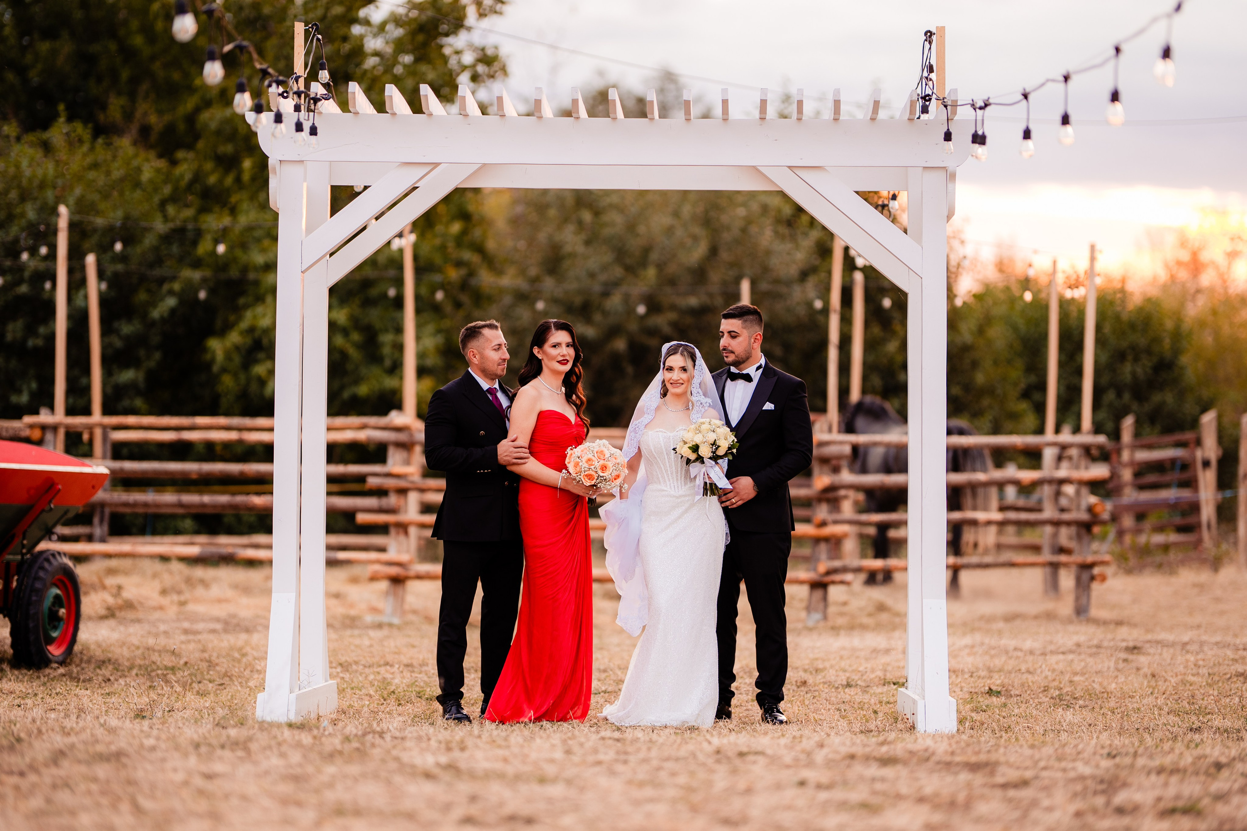 Maria & Lucian. Fotograf Nunta in Targu Jiu - Gabriel Vulpescu