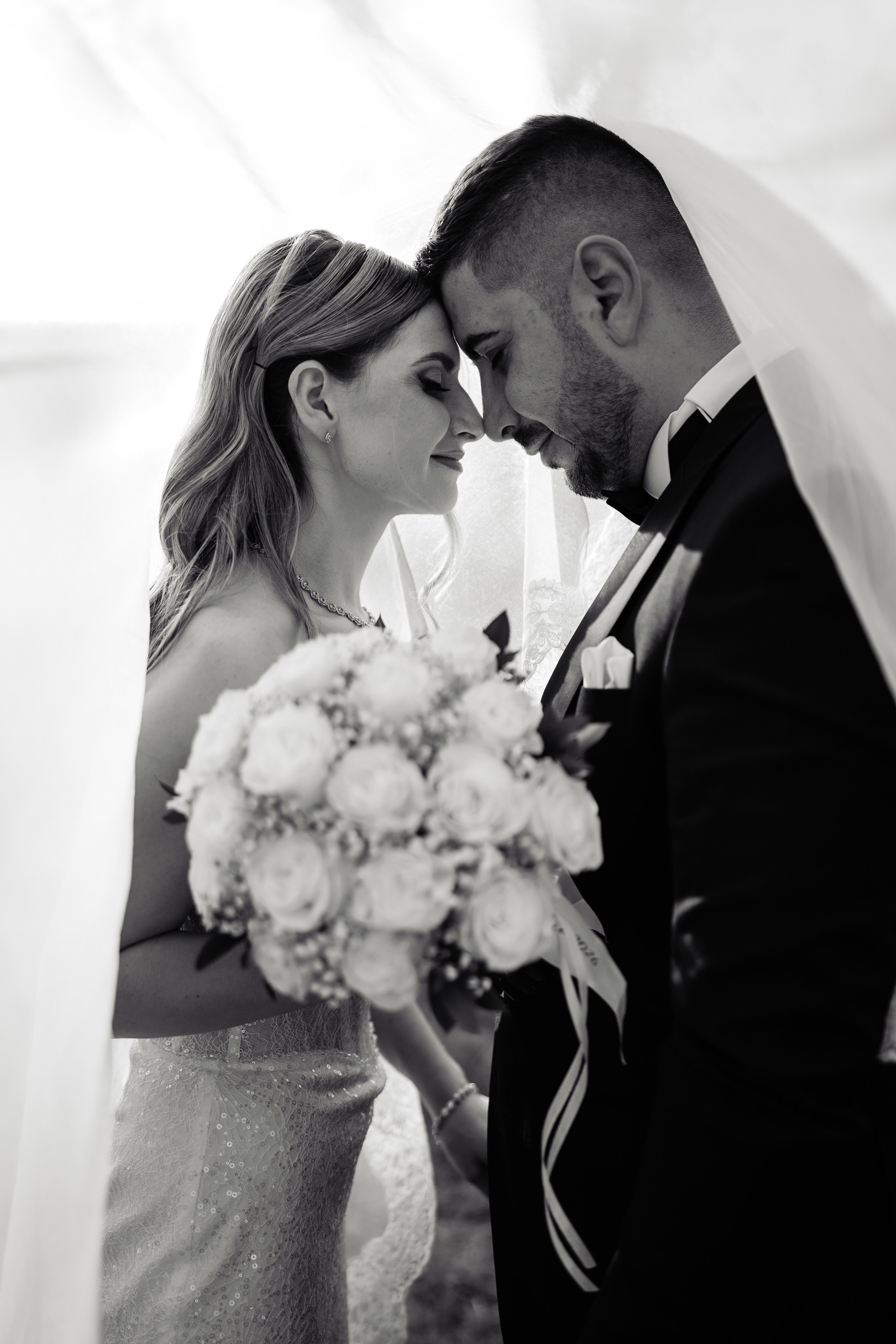 Maria & Lucian. Fotograf Nunta in Targu Jiu - Gabriel Vulpescu
