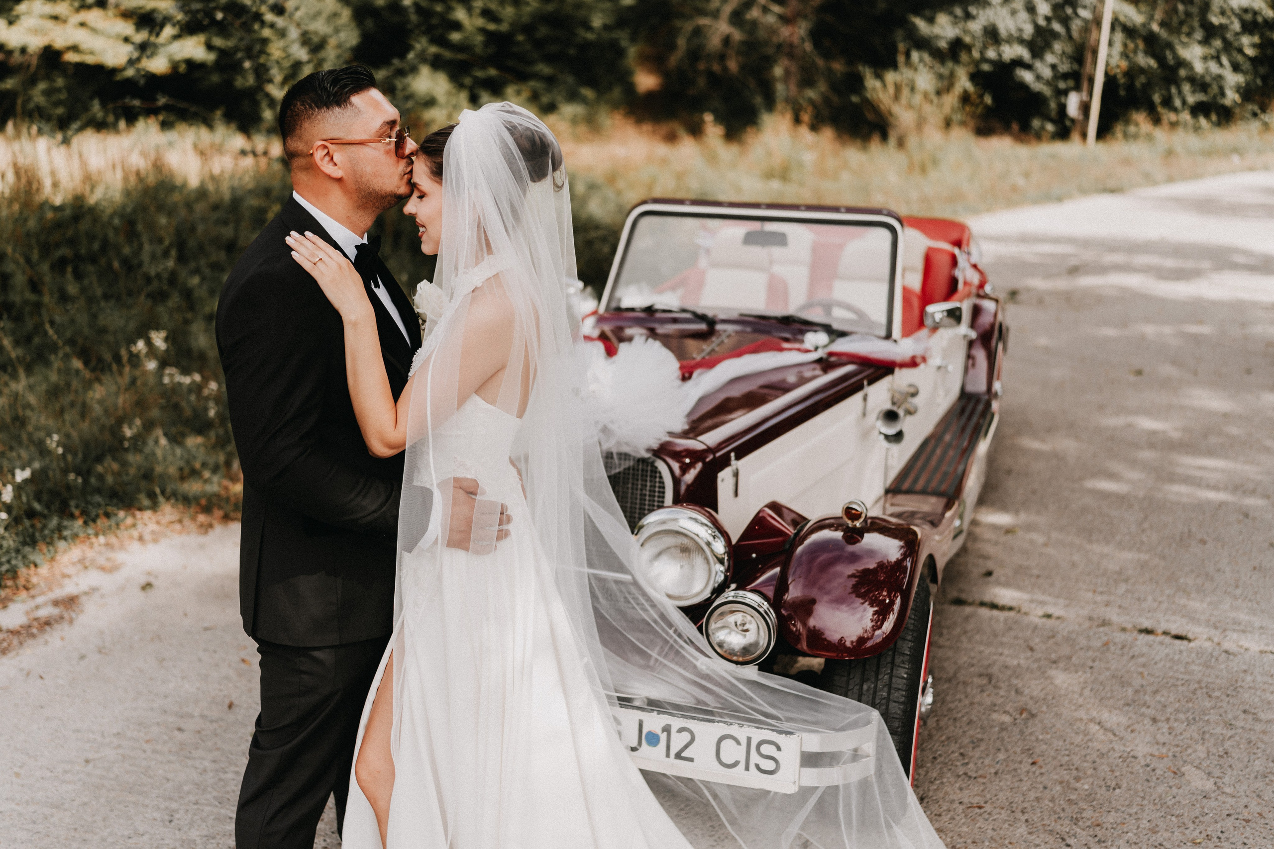 Mira & Raul. Fotograf Nunta in Targu Jiu - Gabriel Vulpescu