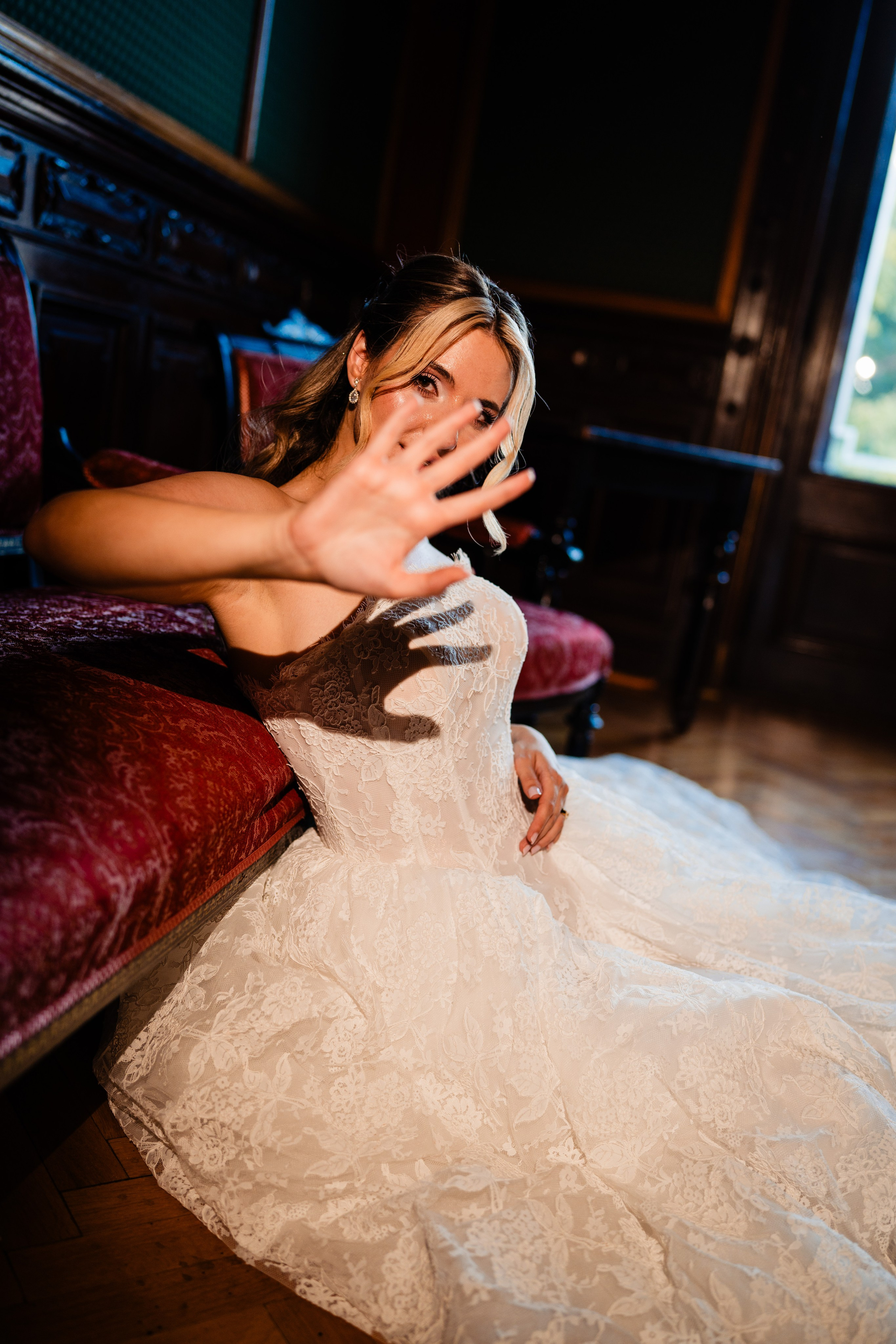 Beatrice & Robert. Fotograf Nunta in Targu Jiu - Gabriel Vulpescu