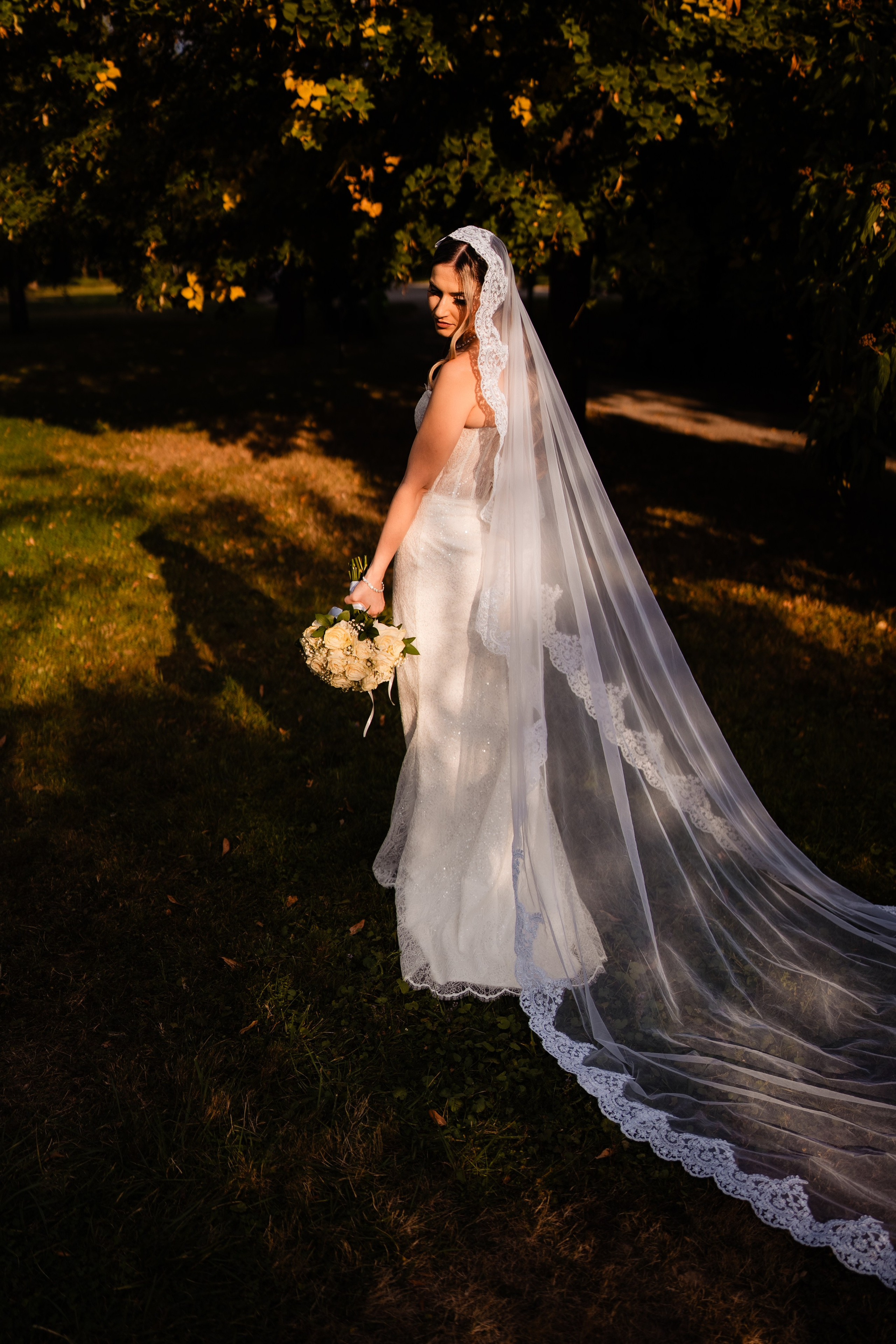 Maria & Lucian. Fotograf Nunta in Targu Jiu - Gabriel Vulpescu