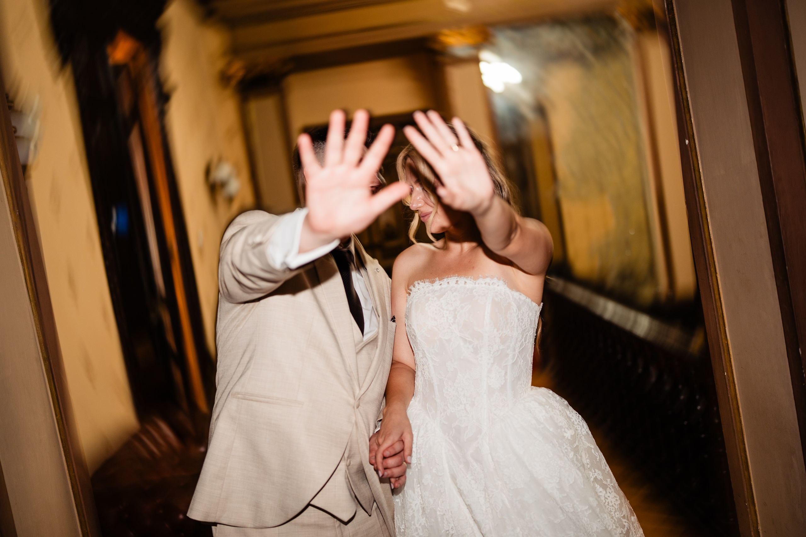 Beatrice & Robert. Fotograf Nunta in Targu Jiu - Gabriel Vulpescu