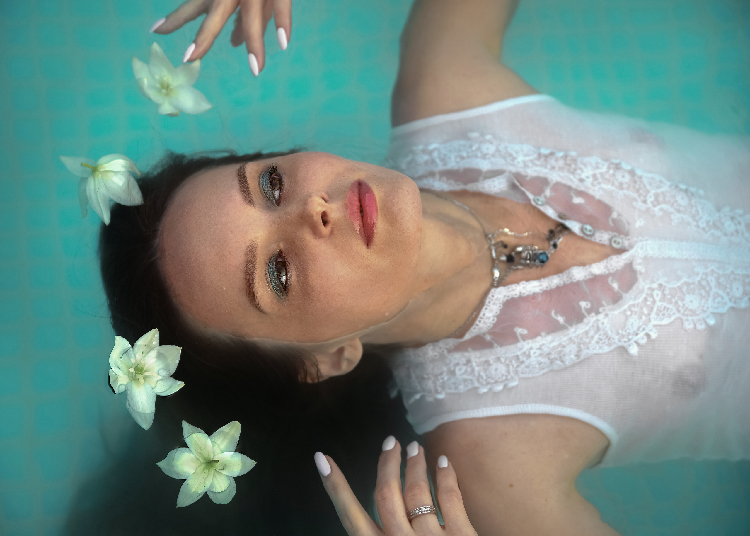 Мокрая фотосессия. Aile fotoğrafçısı Olga Aksyonova, Donetsk ve Antalya’da