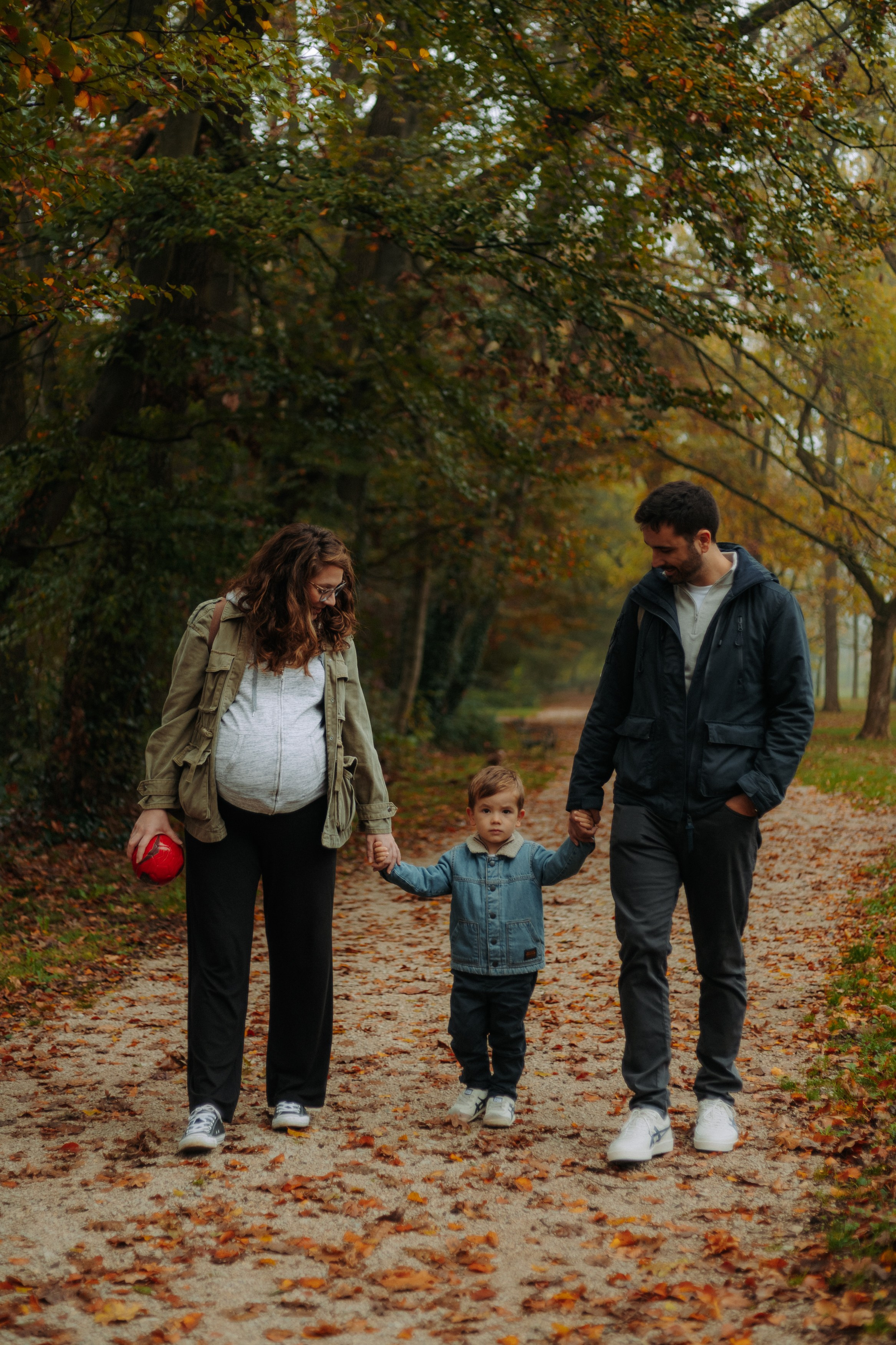 Walking in Maksimir. Elena Gorobets. Photographer in Zagreb