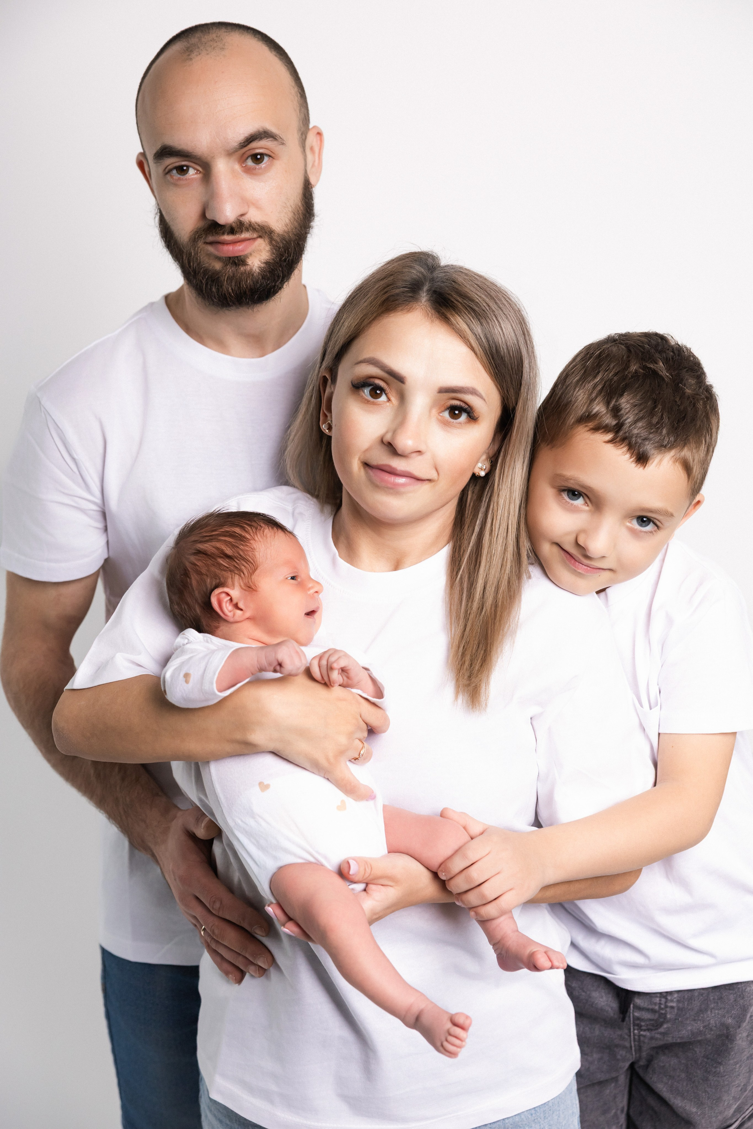 První dny života. Rodinná, těhotenská, newborn a lifestyle fotografka v Písku Oxana Telupilova
