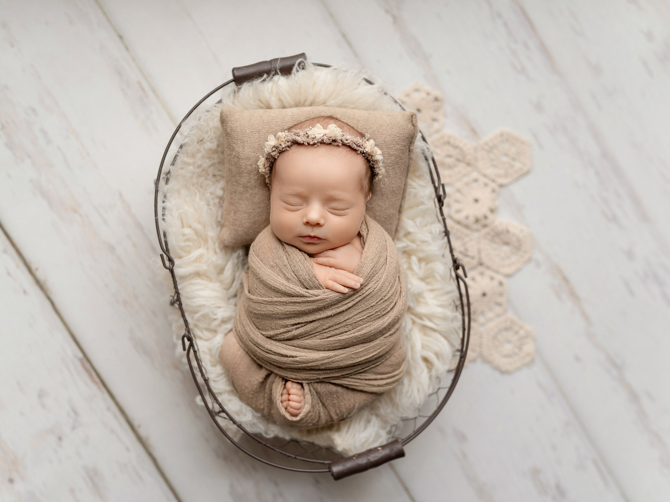 Esu Aleksandra naujagimių ir kudikių fotografė iš Vilniaus