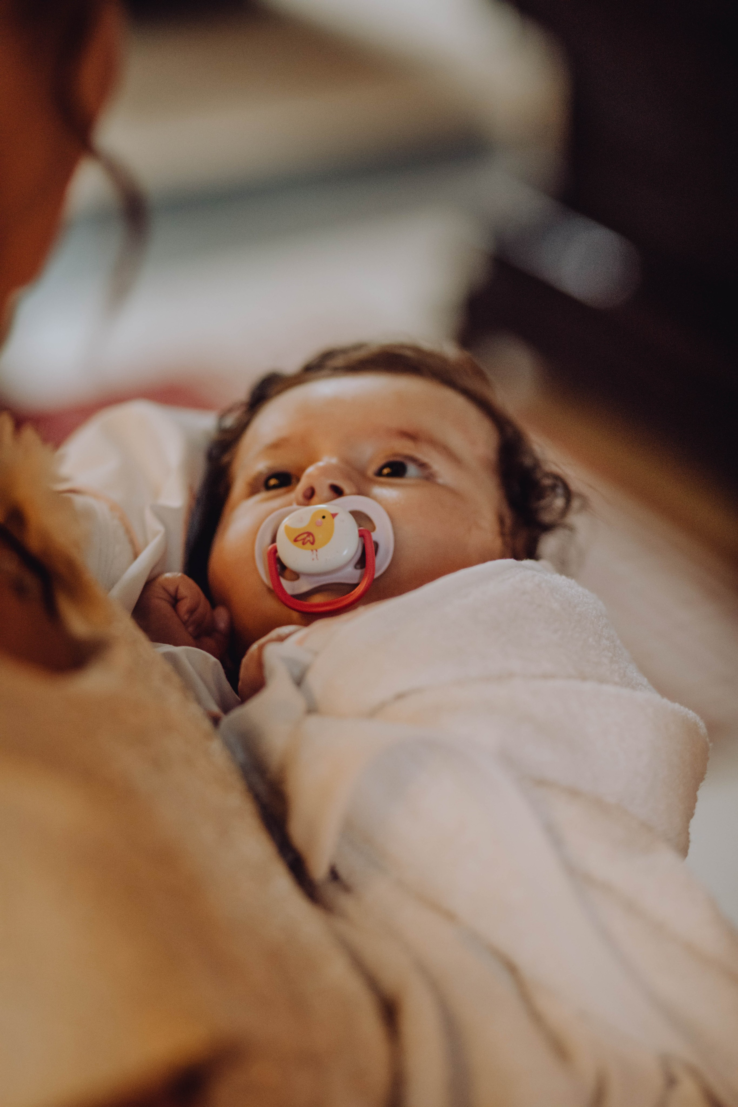 Zaira. Wedding & couple photographer from Romania Rut Vetan