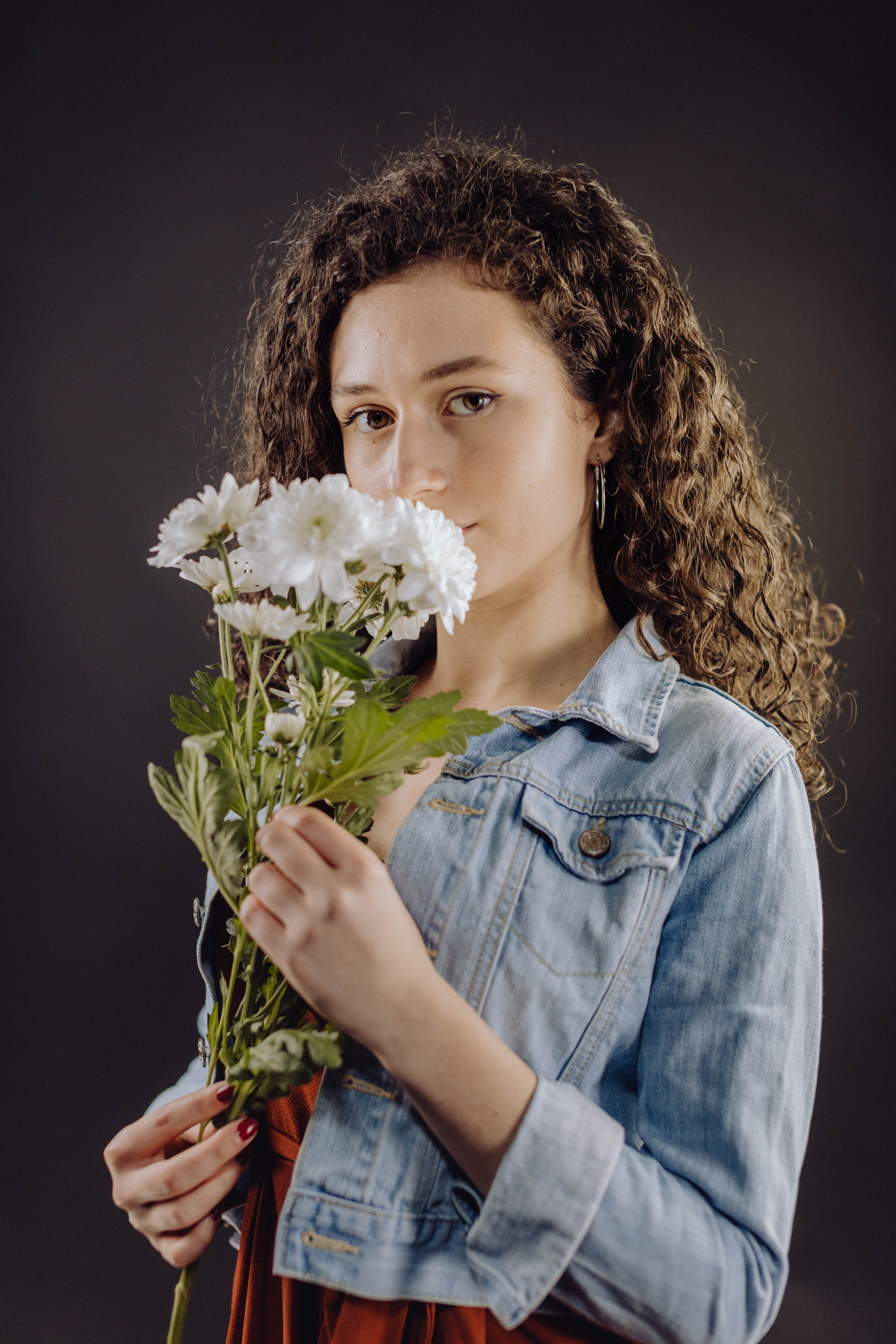 Ada. Wedding & couple photographer from Romania Rut Vetan