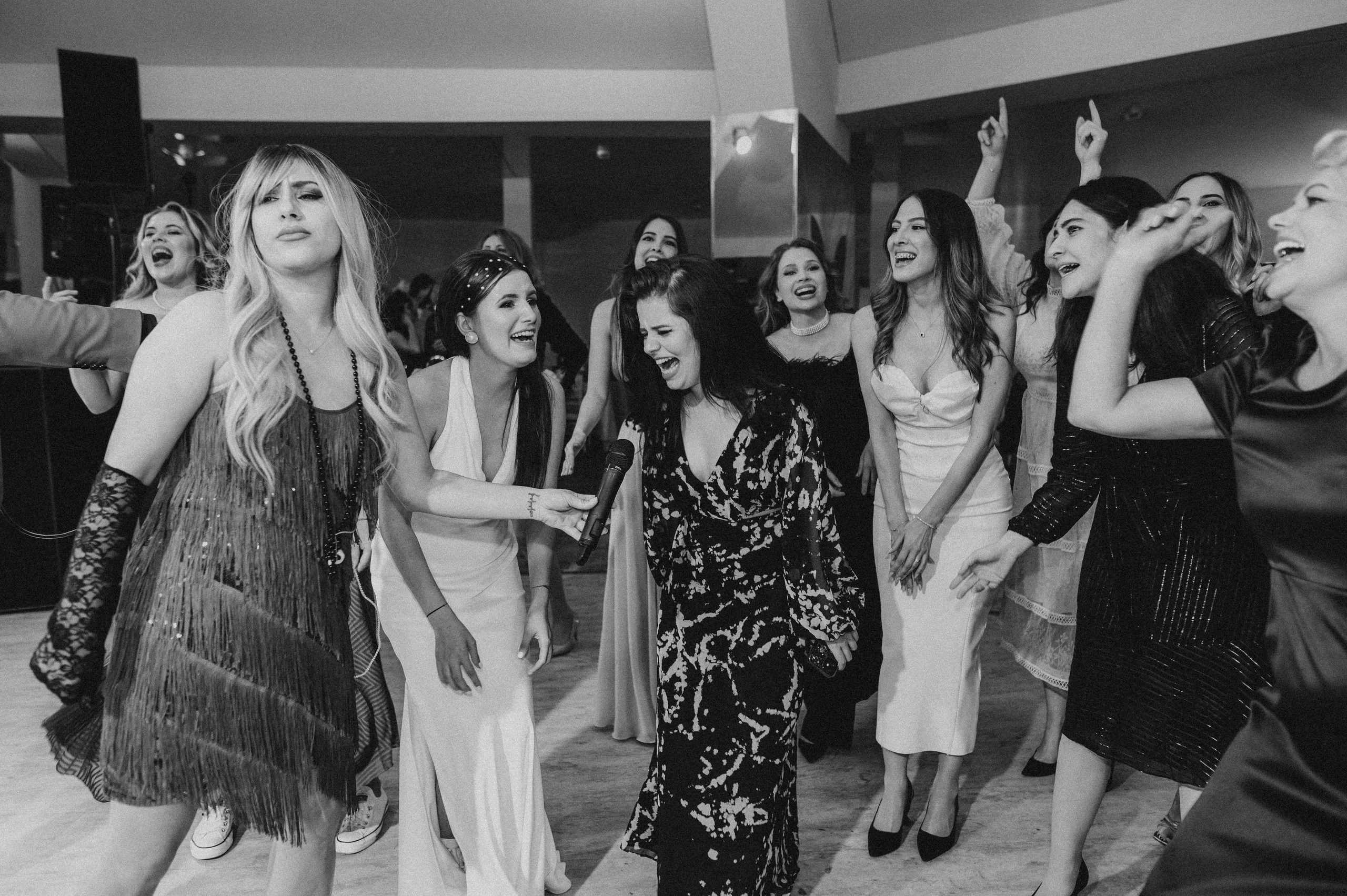 Nunta in Octombrie, in culorile toamnei , la Elysium , Iasi. Proud Vision Weddings | Wedding Photography & Film — Servicii profesionale Foto Video Nunta Iasi