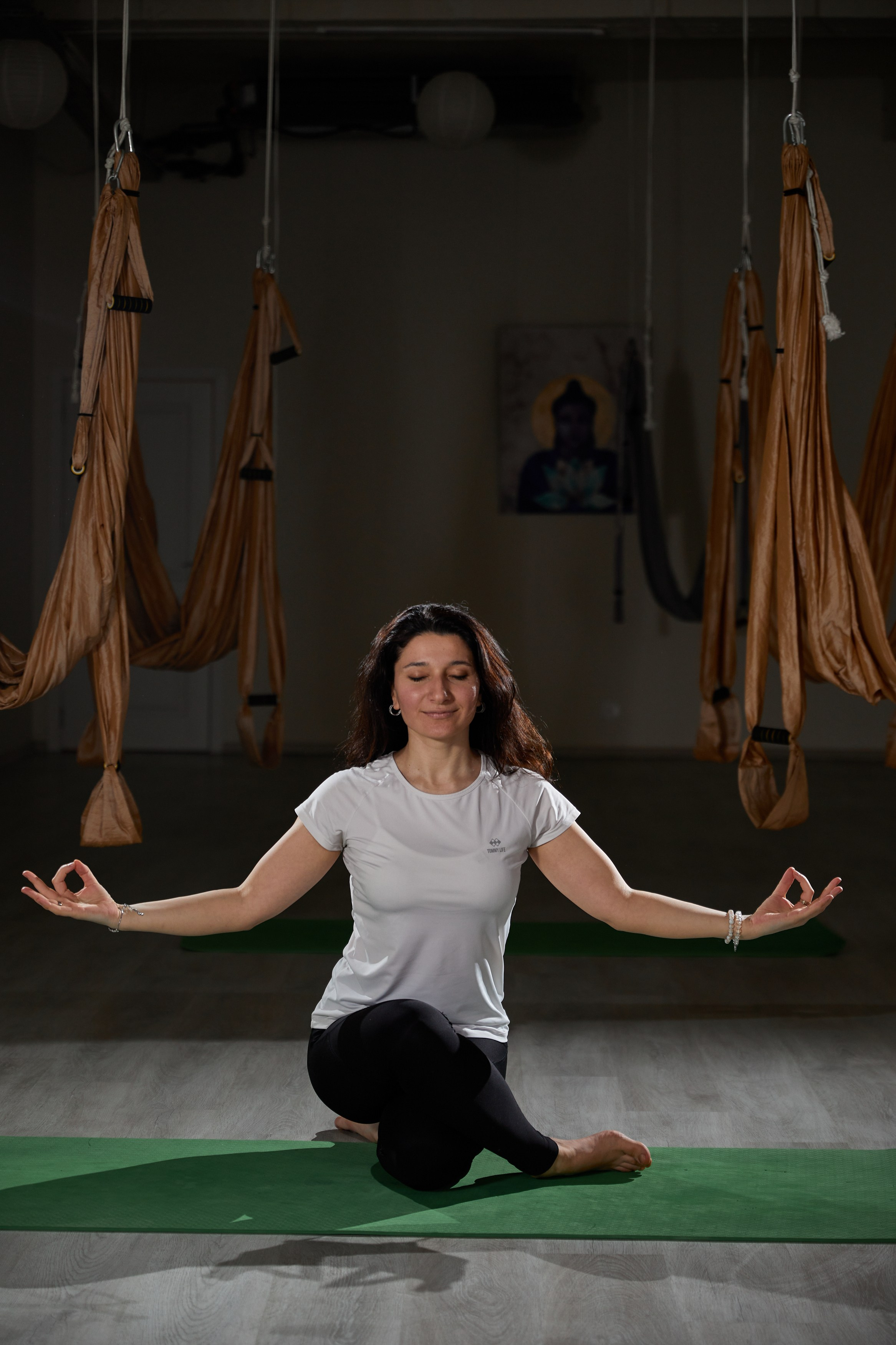 Практика в Yoga Shahi Center. Photographer in Baku Kamran Enceladus