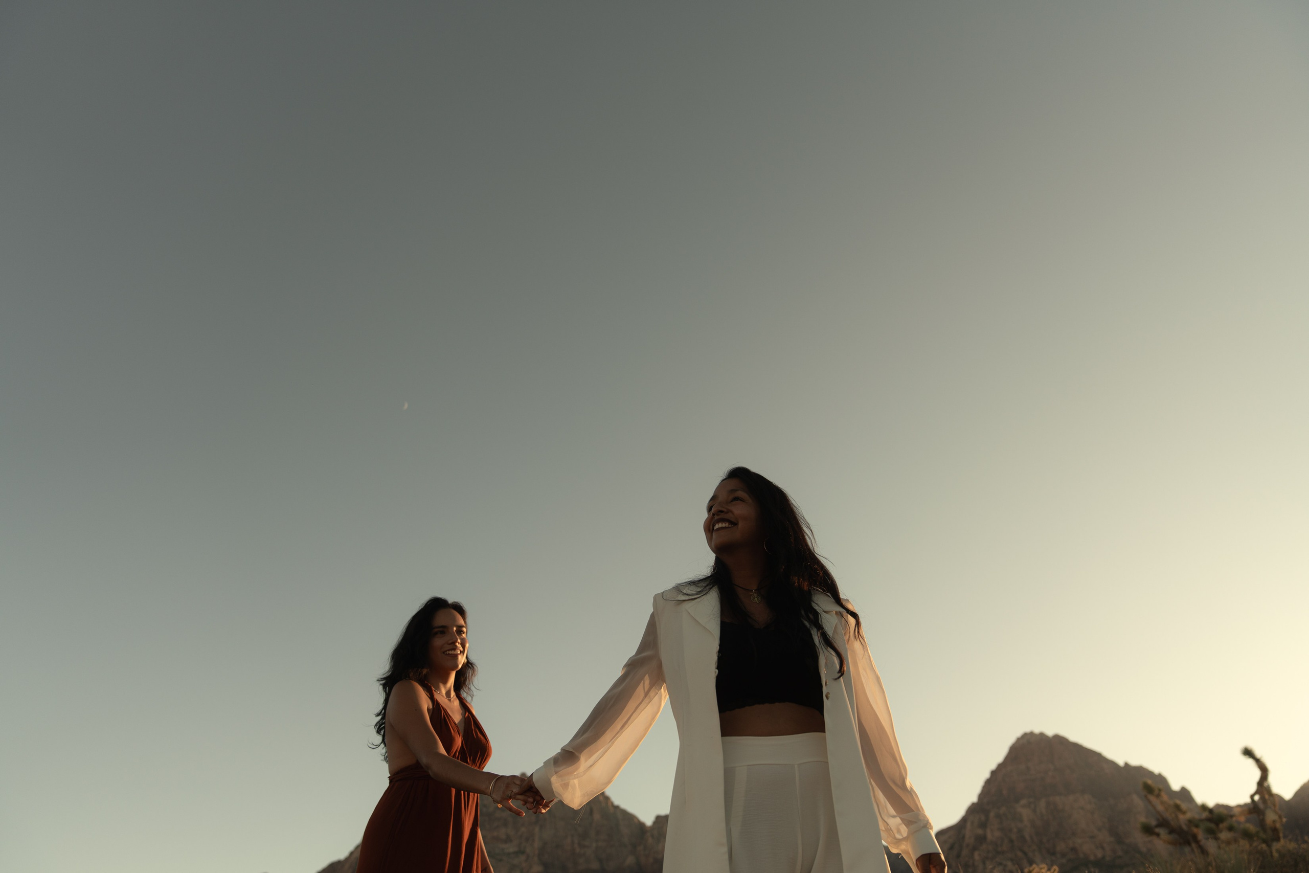 Liz&Fatima. Wedding & elopement photographer Viktoriya Kravtsov. Las Vegas