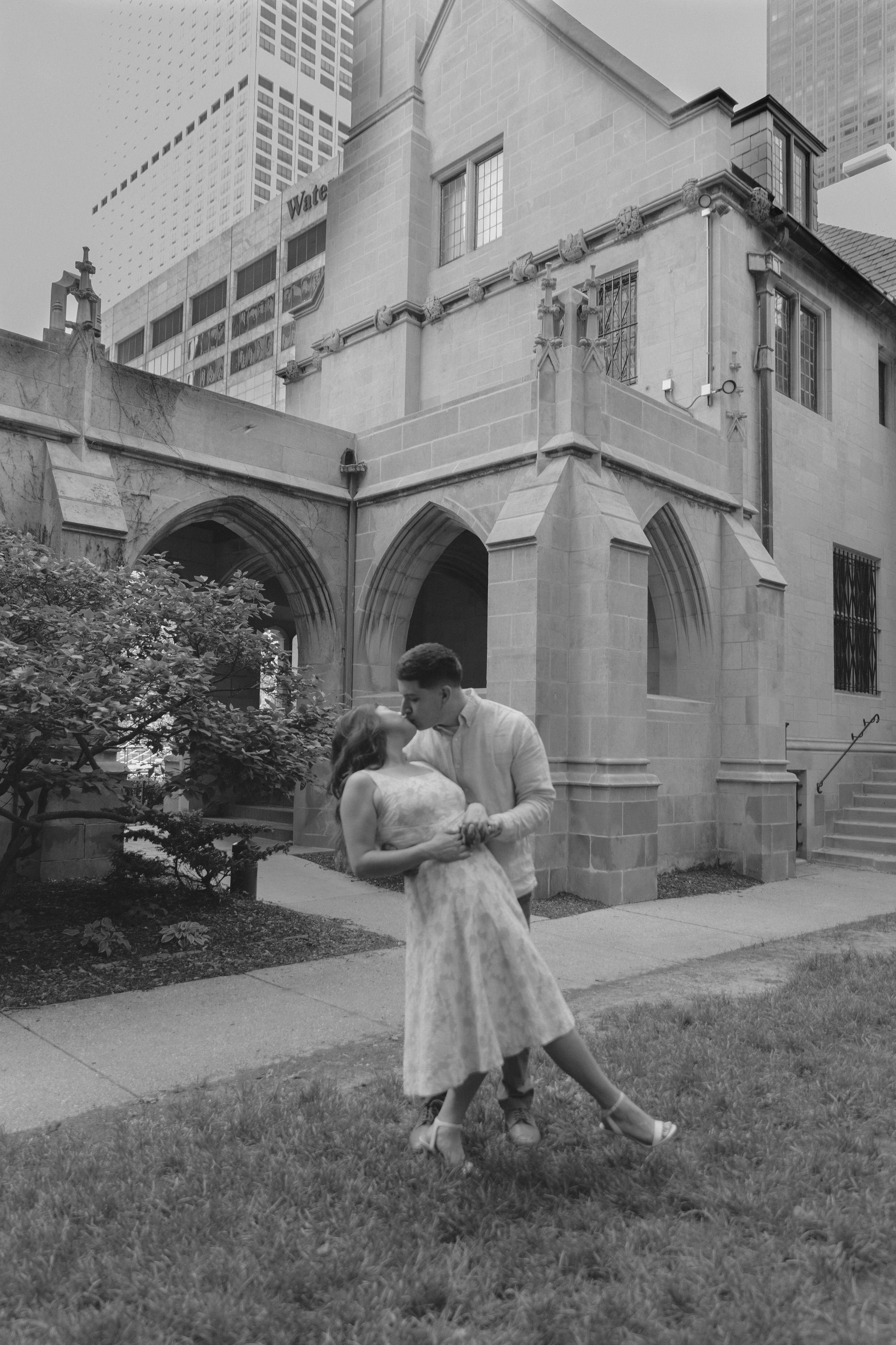 R&M. Couple photographer in Chicago
