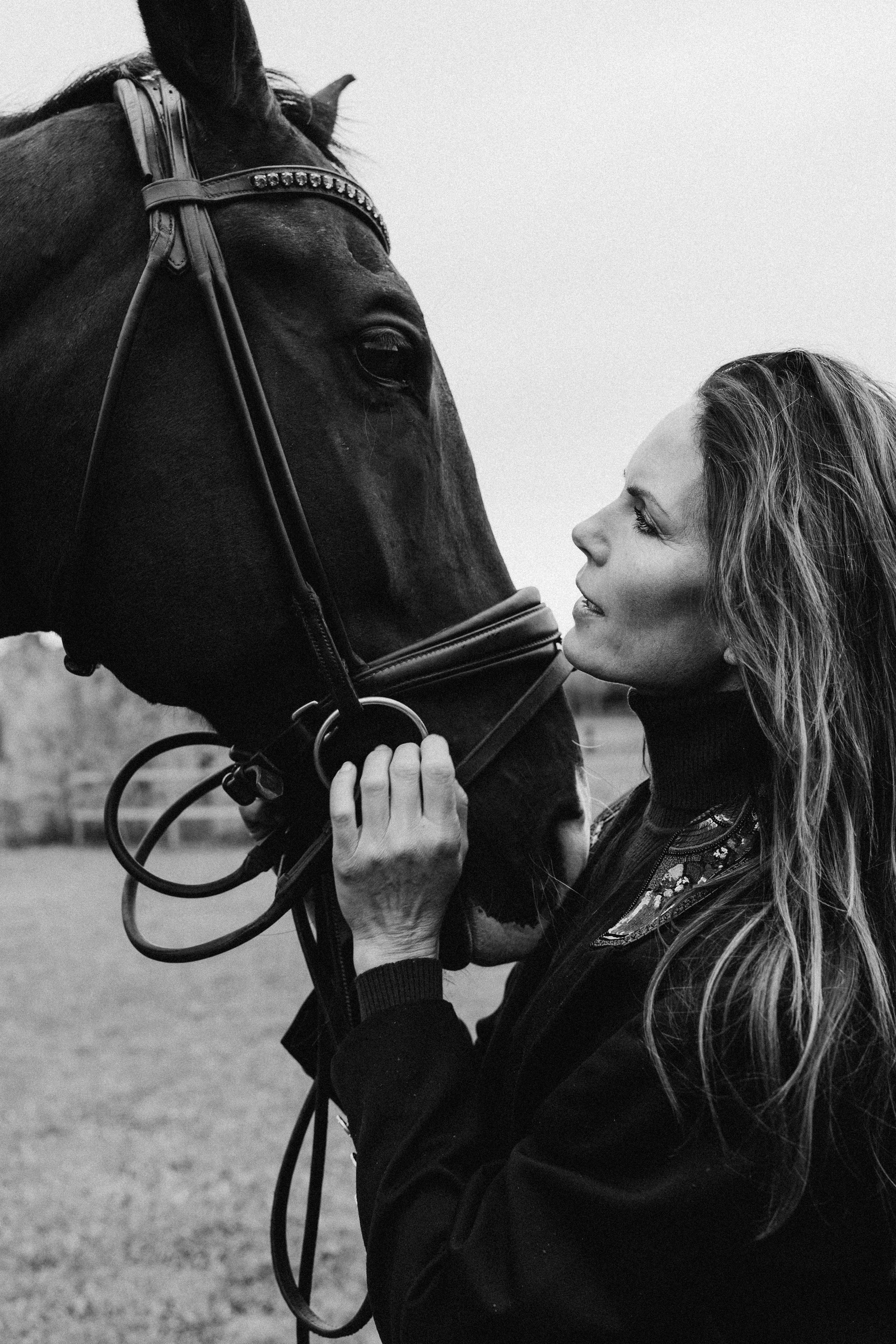 Susanna Hyypiä. Wedding and portrait photographer in Helsinki Vickan O