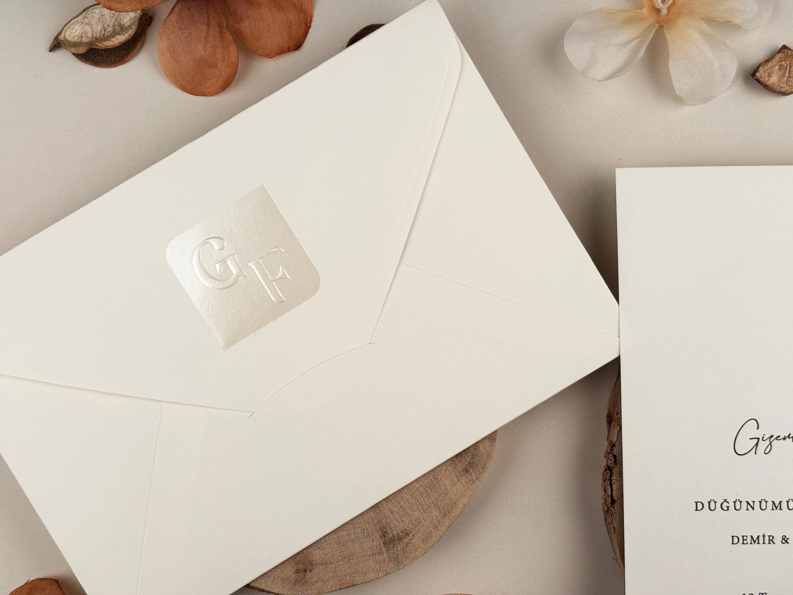 Invitații Elegante și Refined: Catalogul Ellite | Nunta, Petreceri, Evenimente Corporate.- invitații nuntă  - modele invitații nuntă  - invitații nuntă 2025  - invitații de nuntă elegante  - invitații de nuntă personalizate  - invitații nuntă online  - invitații nuntă handmade  - catalog invitații nuntă  - invitații originale nuntă  - invitații de nuntă moderne  - invitații nuntă vintage  - invitații nuntă rustice  - invitații nuntă clasice  - design invitații nuntă  - invitații de nuntă cu tematică.- invitații nuntă florale  - invitații nuntă boho  - invitații nuntă aurii  - invitații nuntă minimaliste  - invitații nuntă cu sigiliu  - invitații nuntă cu acuarelă  - invitații nuntă cu fotografie  - invitații nuntă cu inițiale  - invitații nuntă elegante alb-negru  - invitații nuntă cu hârtie texturată  - invitații nuntă cu decupaj laser  - invitații nuntă cu flori uscate. - print invitații nuntă  - invitații nuntă personalizate cu numele mirilor  - invitații nuntă cu plic inclus  - invitații nuntă cu cartolină dublă  - invitații nuntă calitate premium  - invitații nuntă ieftine  - invitații nuntă rapide.- invitații nuntă România  - invitații nuntă București / Botoșani . Iași suceava- invitații nuntă cu livrare în țară  - invitații nuntă online România.- „Invitație de nuntă elegantă cu design floral și plic crem”  - „Model de invitație de nuntă vintage cu sigiliu de ceară”  - „Set complet invitații de nuntă personalizate cu inițialele mirilor”  - „Invitație de nuntă modernă cu design minimalist și text negru pe fundal alb”  - „Invitație de nuntă rustică pe hârtie kraft cu șnur de iută”  - „Invitație de nuntă cu decupaj laser și detalii aurii” - „Invitație de nuntă în stil boho cu imprimeu floral colorat”  - „Invitație romantică de nuntă cu flori uscate și panglică din satin”  - „Invitație de nuntă clasică cu monogramă și font caligrafic”  - „Invitație de nuntă în stil glamour cu folie aurie și text embosat”- „Model de invitație de nuntă 2025 cu design elegant și font modern”  - „Cele mai noi invitații de nuntă 2025 – stil floral, sofisticat”