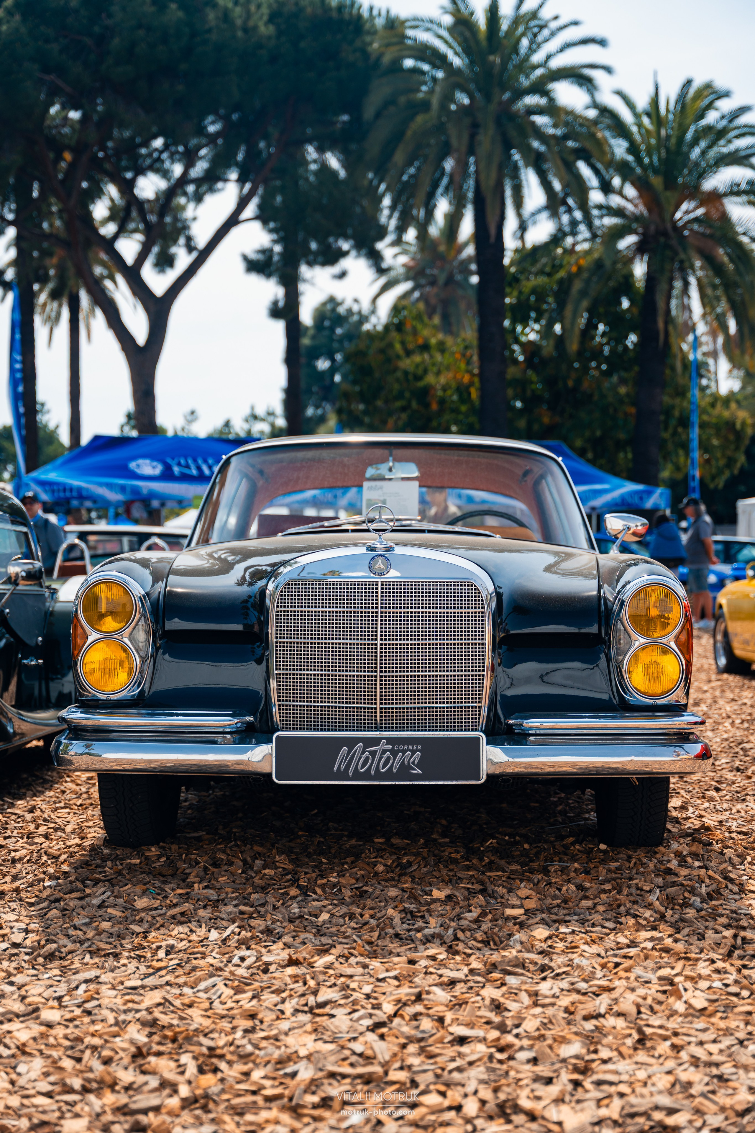 Legends de Nice. Photographe de voitures à Paris — Vitalii Motruk