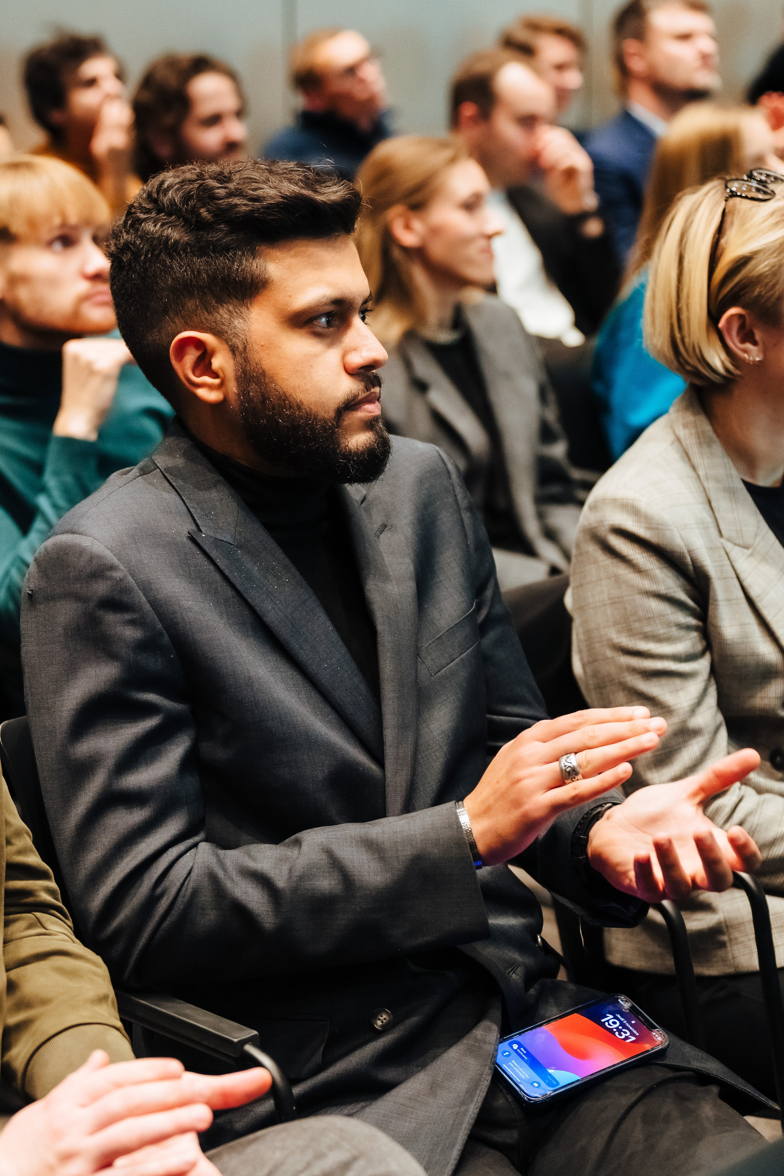 AI Evergrowth. OnePIXEL