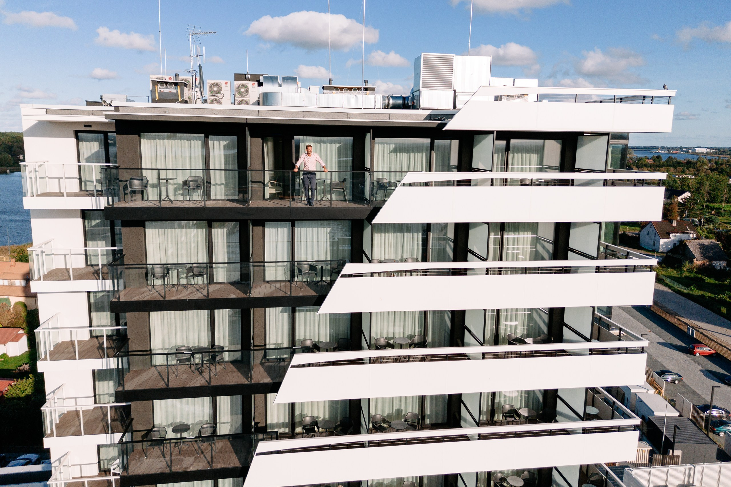 Dekpol Developer - Sesja Biznesowa dla Mateusza Kusznierewicza. Fotograf Ślubny Warszawa - Sesje Biznesowe Rodzinne Eventy