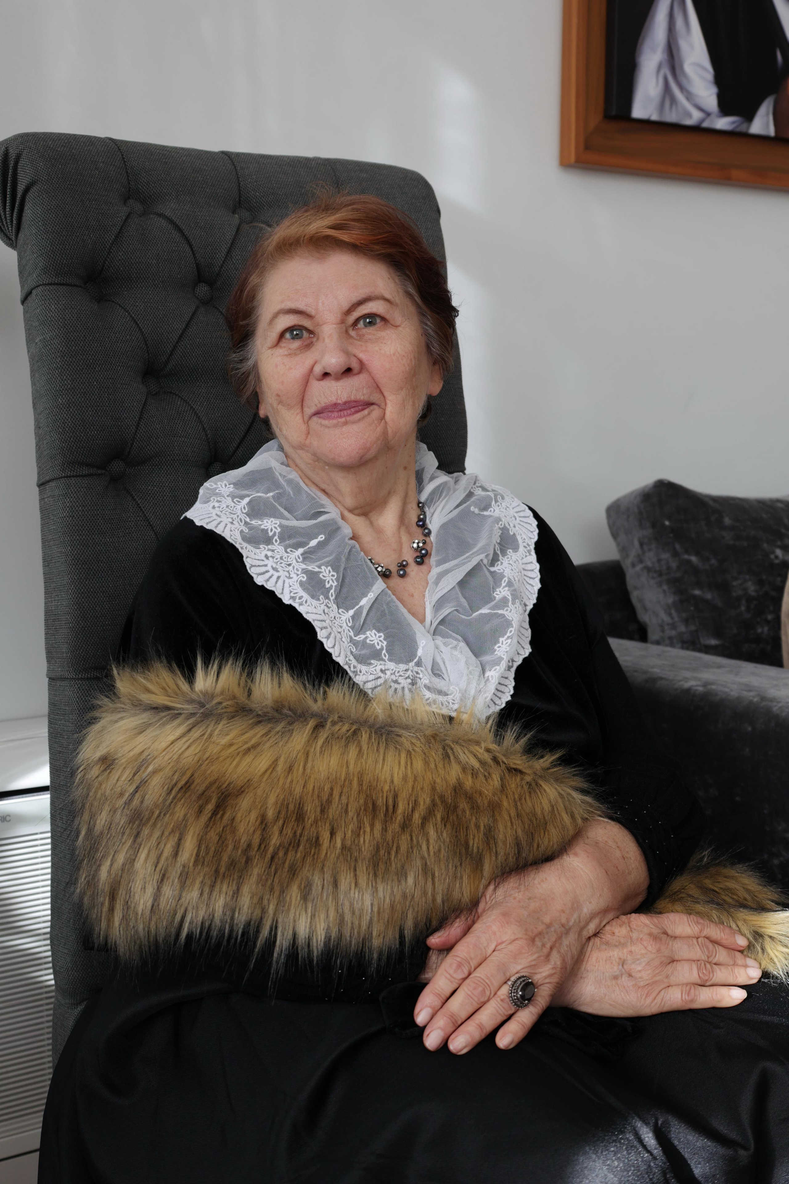 Lubov Nikolaevna. Couples and portraits photographer Wimbledon London