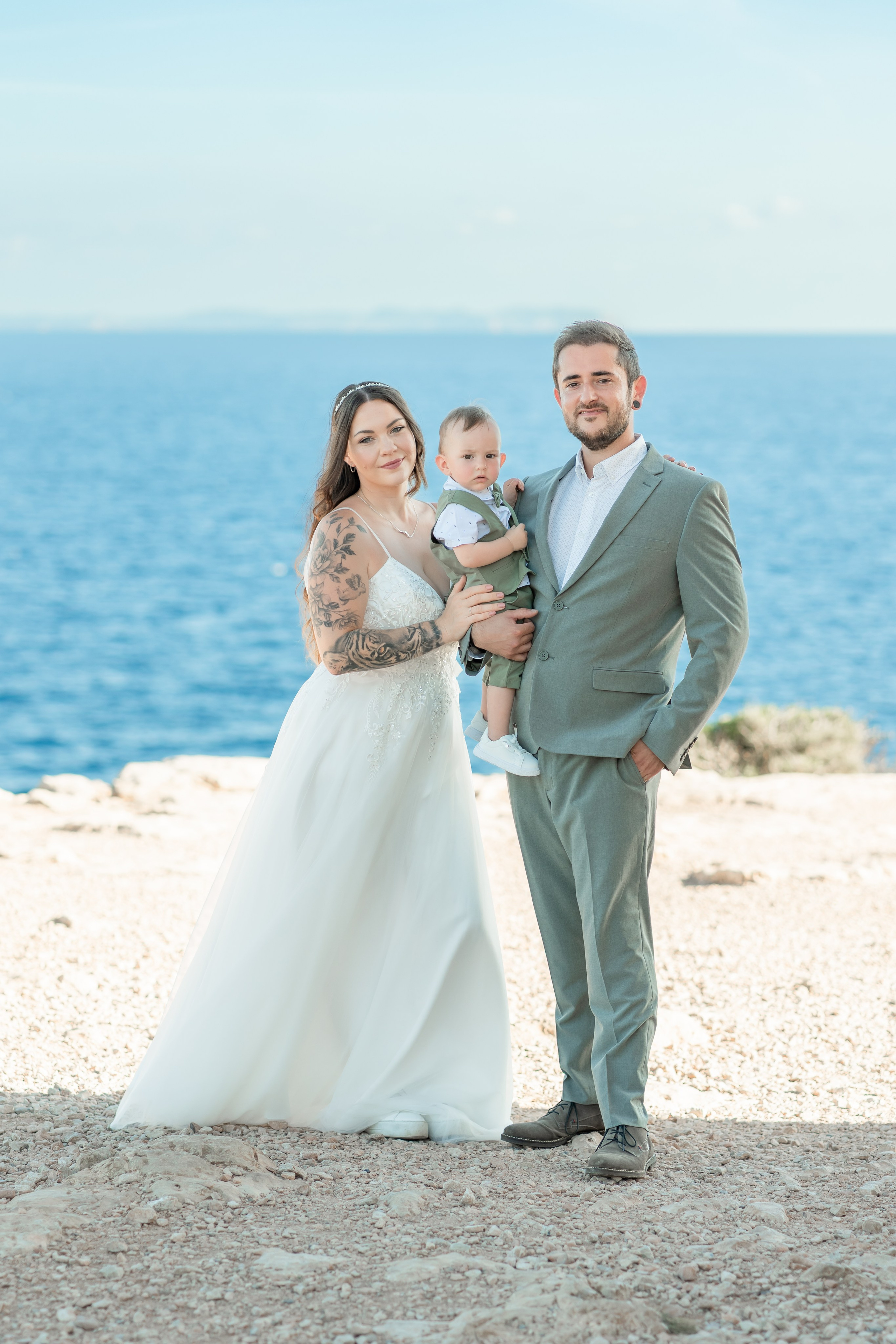 Afterwedding Session P&C. Deine Fotografin auf Mallorca für Familien und Business