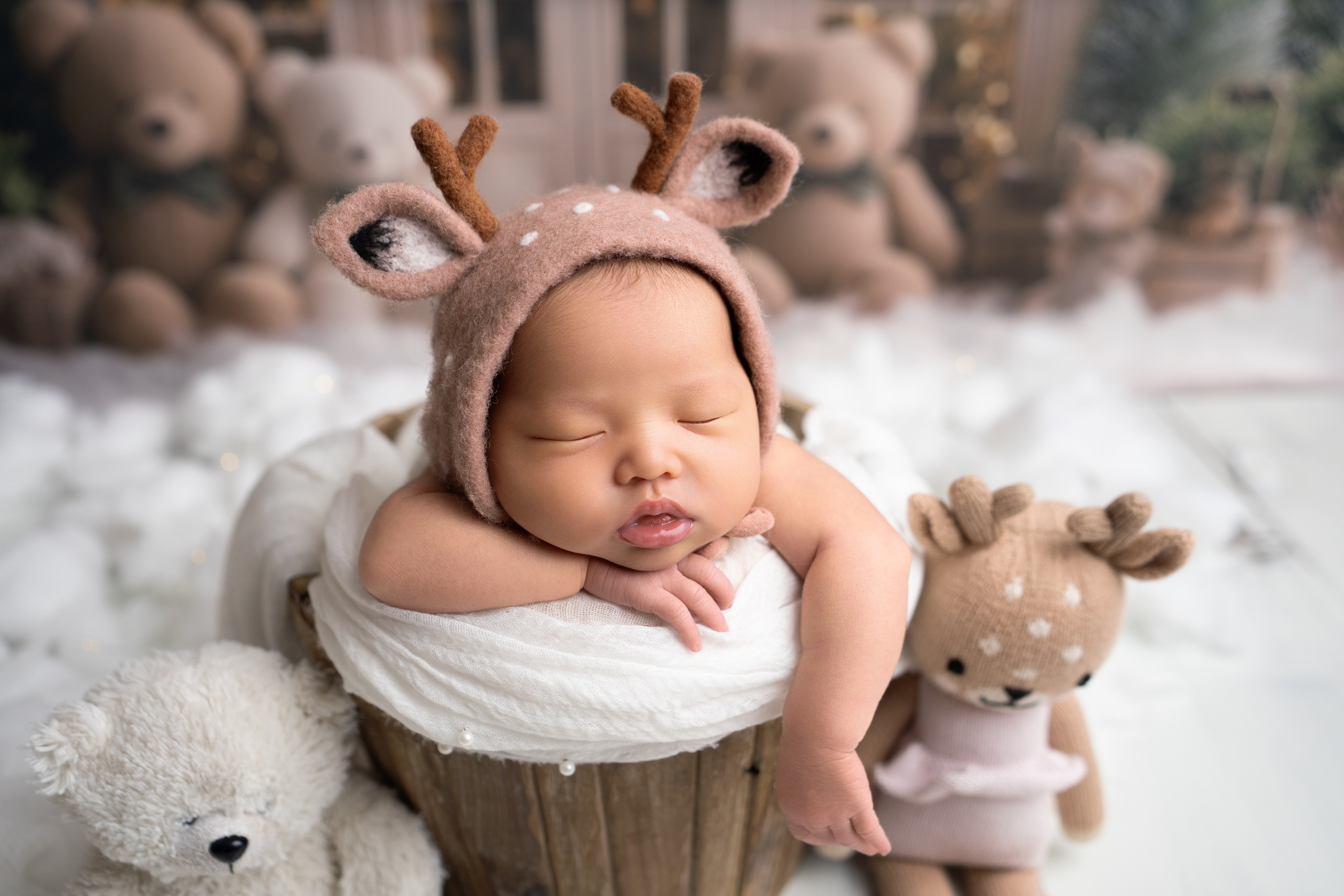 Posed Newborn. Maternity, family and newborn photography in San Francisco Bay Area