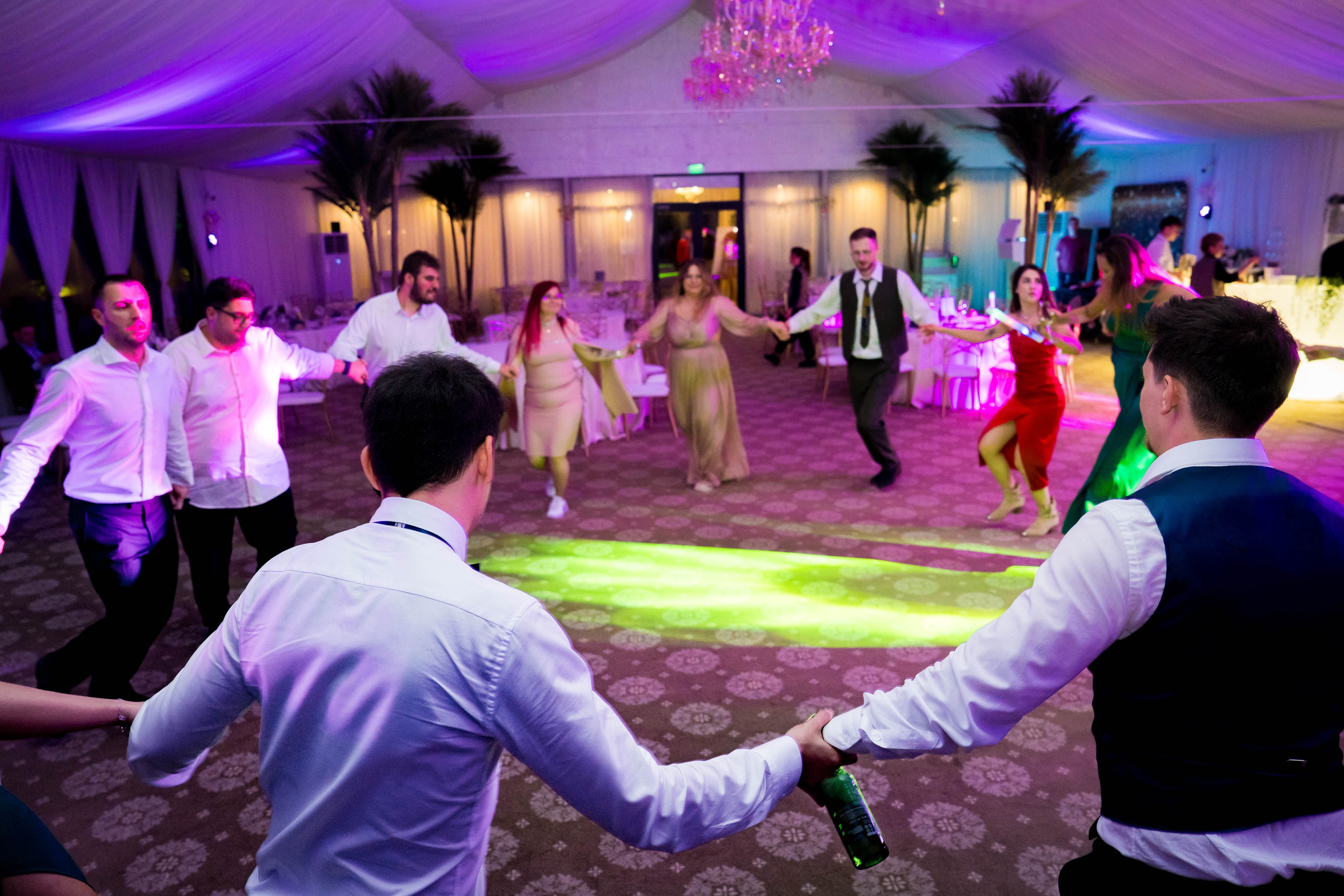 PARTY. Gabriel Florea — Fotograf nuntă București