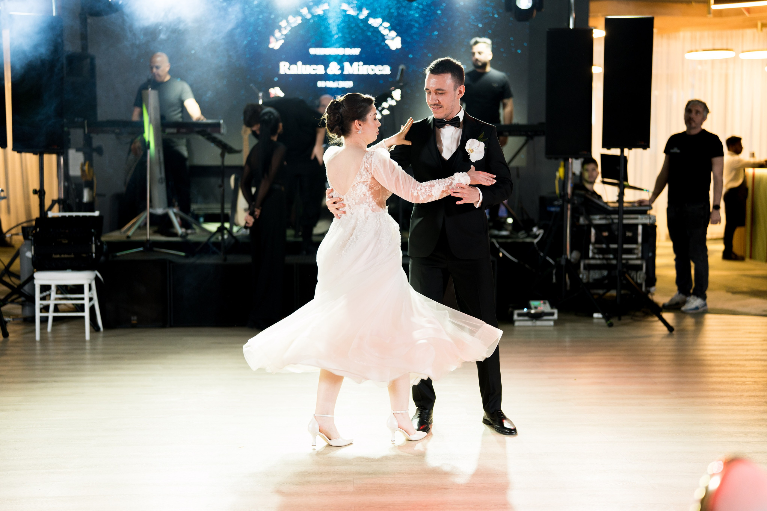 PARTY. Gabriel Florea — Fotograf nuntă București