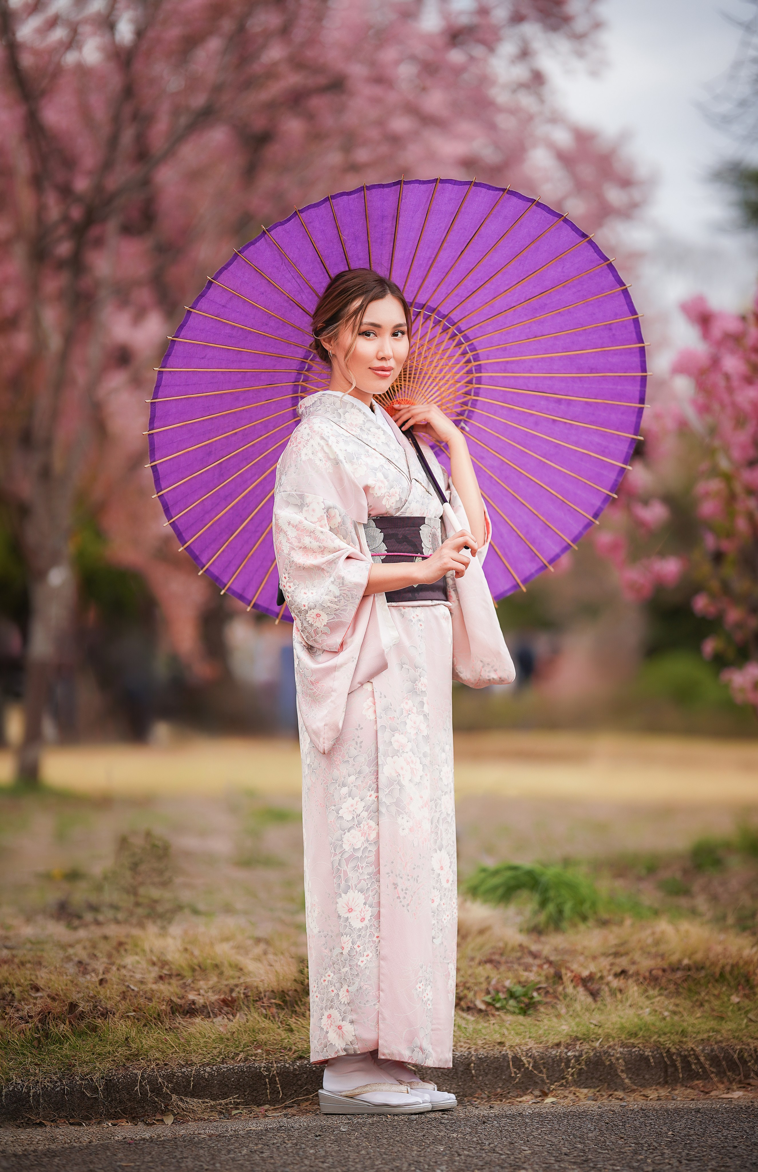 Ayjan. Фотограф в Токио Япония