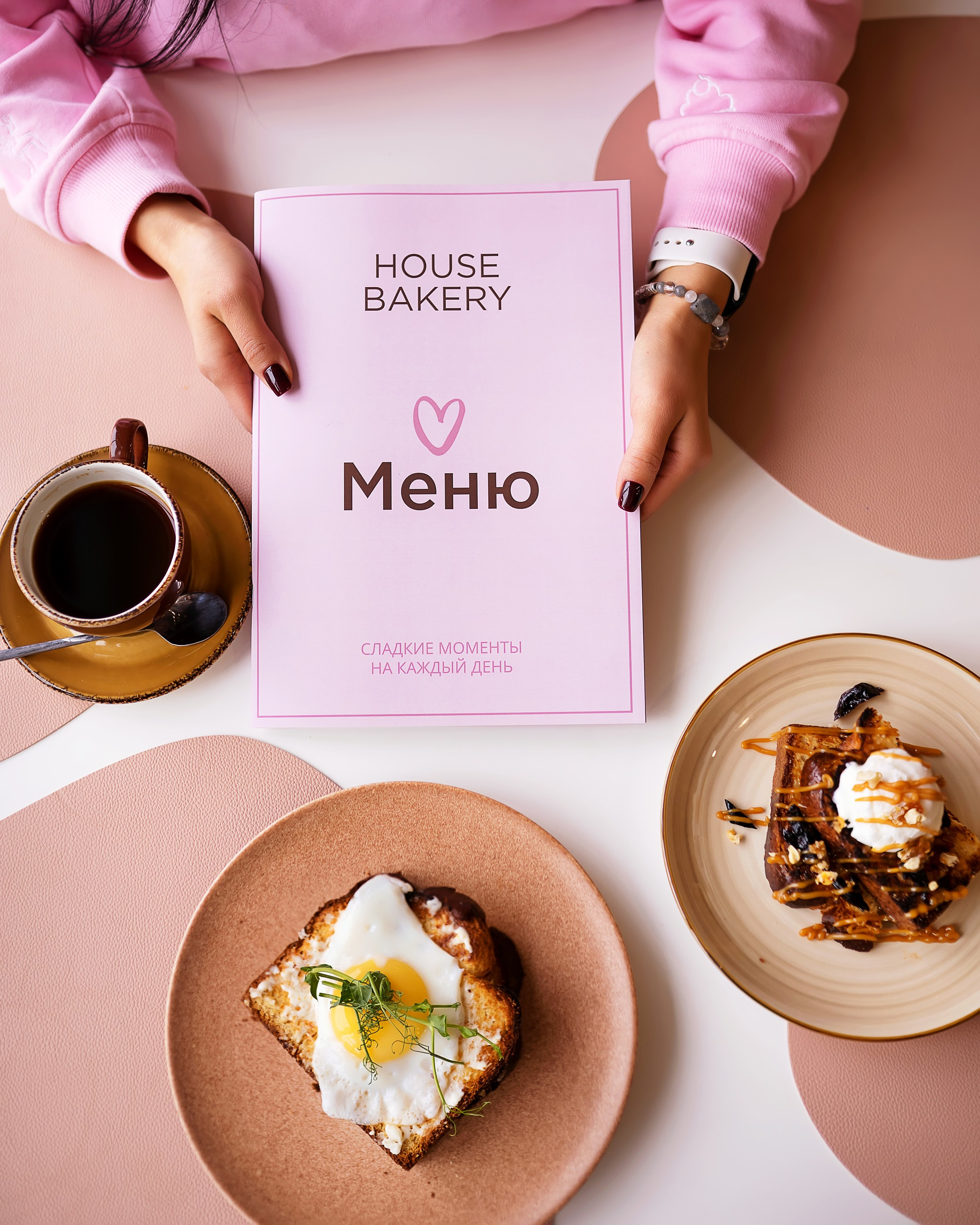 Graphic Designer and Visual Creator