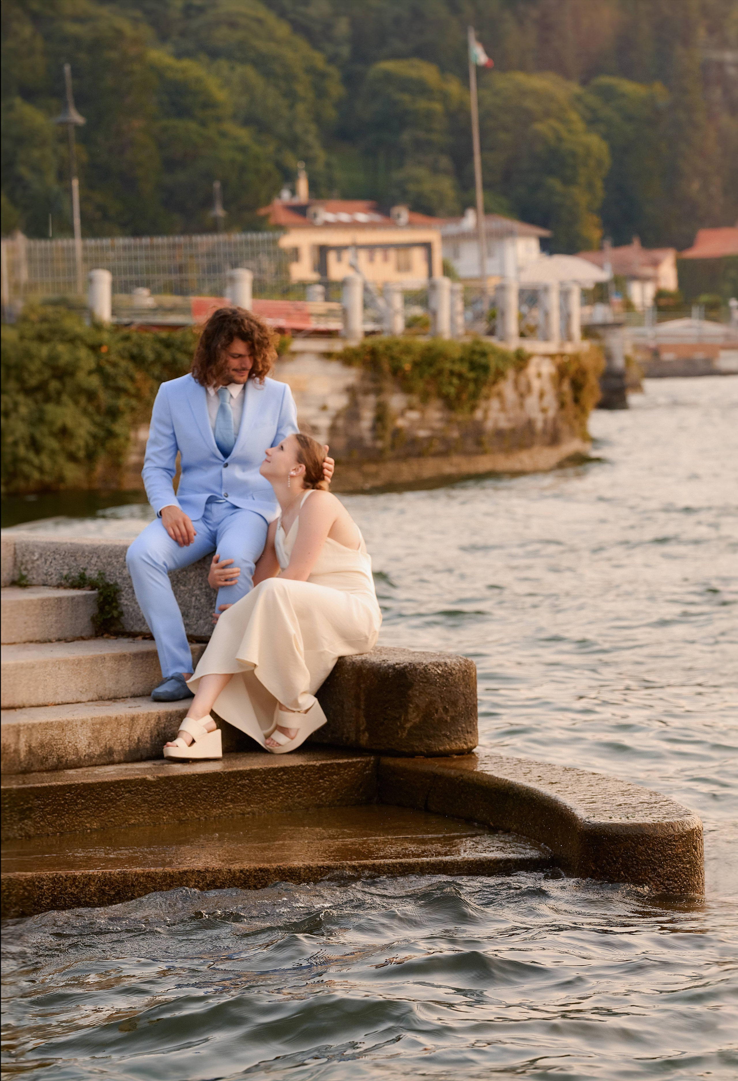 Angela & Fabbiano. Fotografo matrimonio Lago di Como Ferrari Media Production