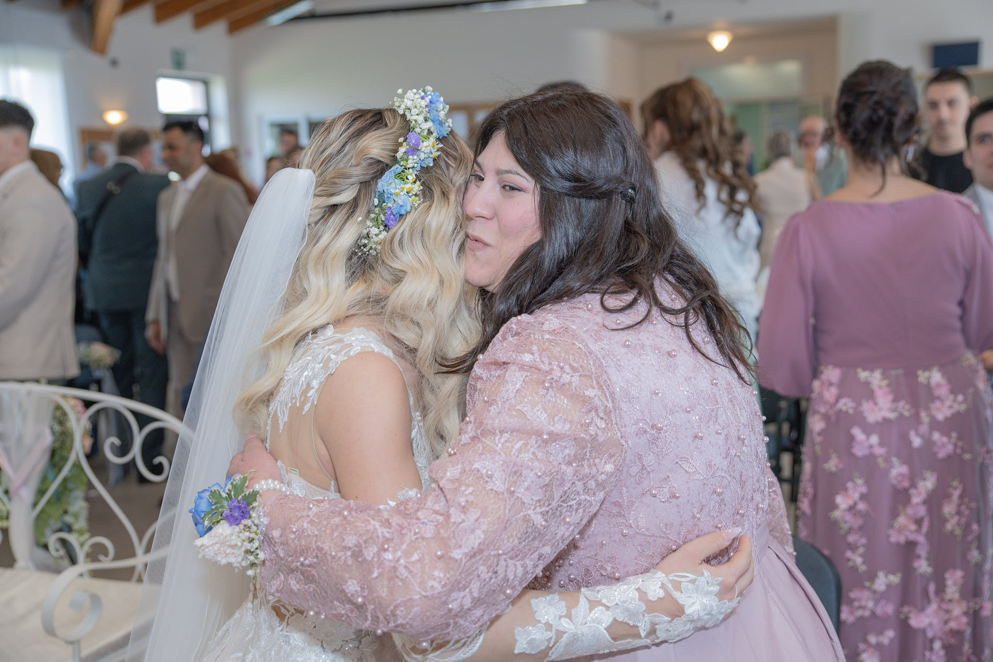 Angelo & Claudia. Fotografo matrimonio Lago di Como Ferrari Media Production