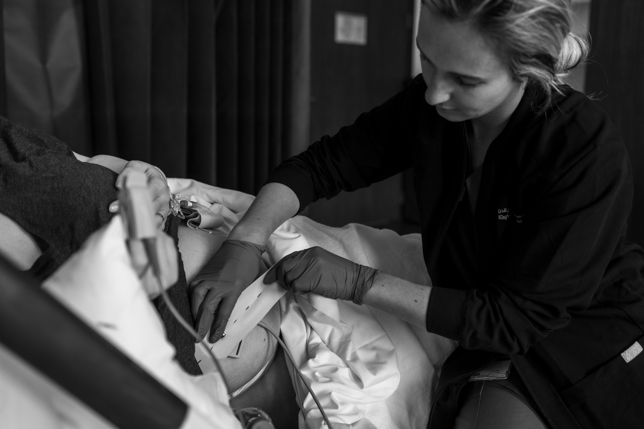 First meet. Фотограф родов, семей и новорожденных малышей в Дубае