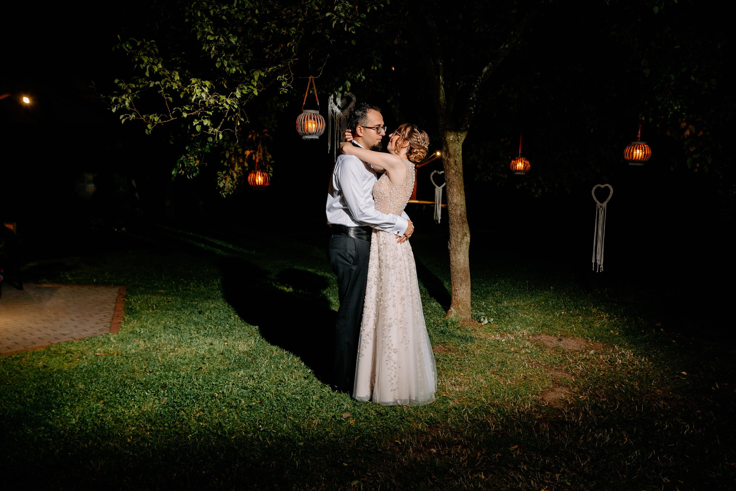 Marta ♡ Piotrek. Fotograf Ślubny Warszawa - Sesje Biznesowe Rodzinne Eventy