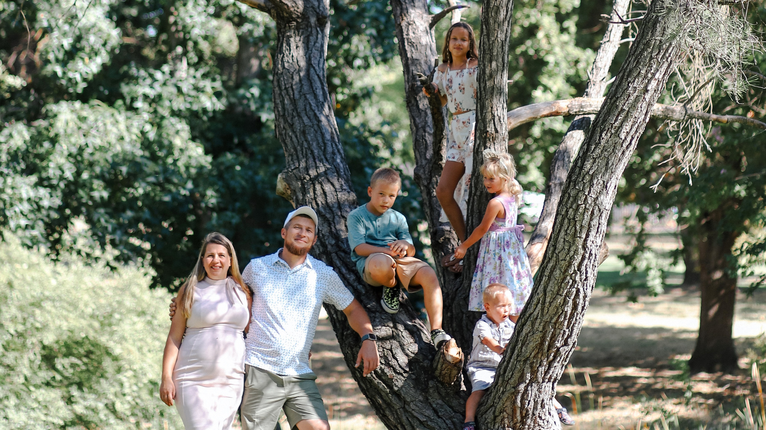 O + N + L + K + K + S. Photographer Inna Kalmykova