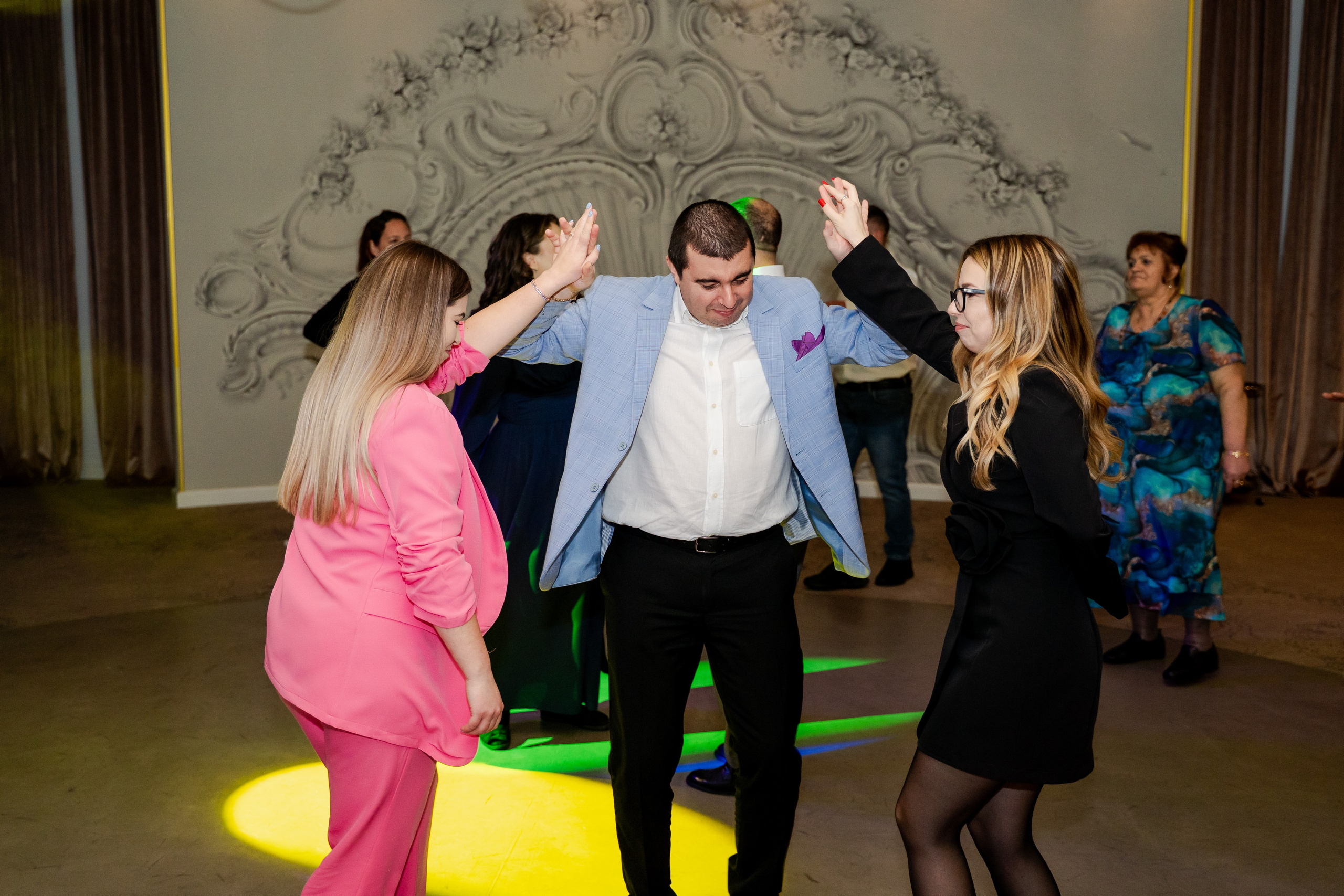 Botez Rares Andrei – Fotograf Ploiesti. Fotografie | Videografie | ARN Creative Events